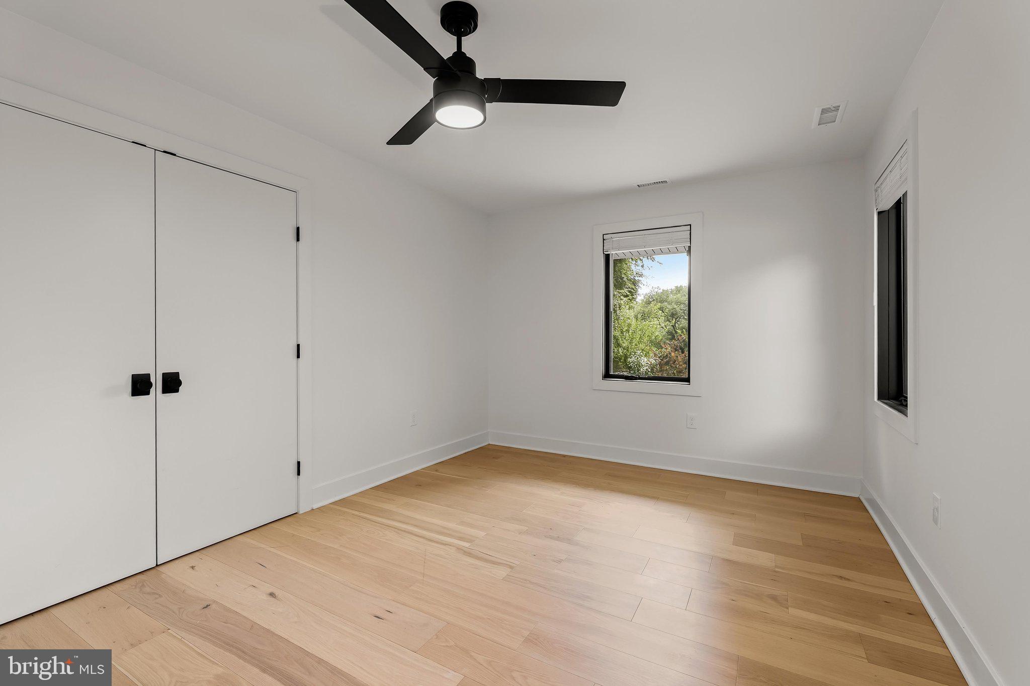 DUMBARTON HEIGHTS - Residential