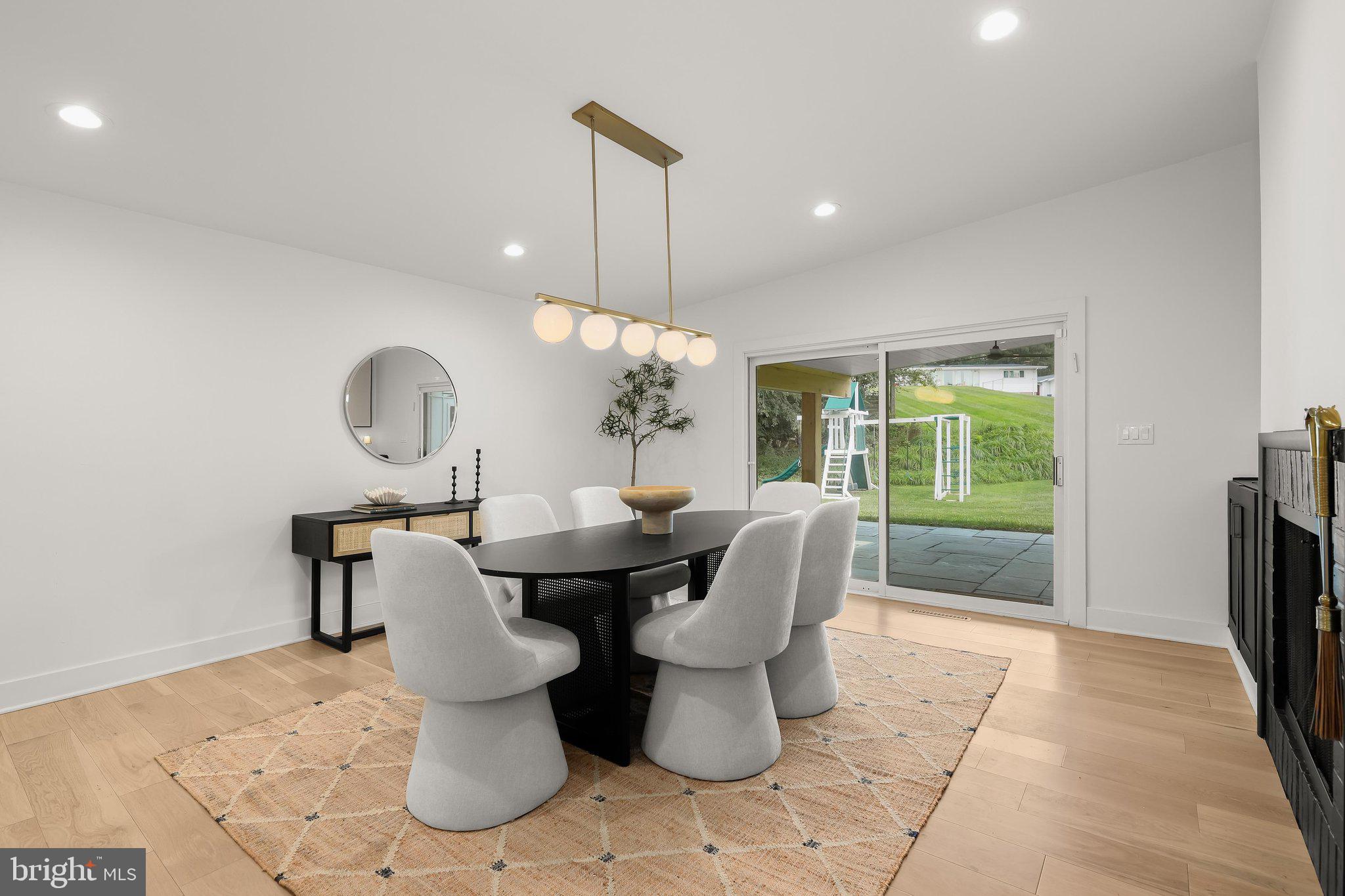 DUMBARTON HEIGHTS - Residential