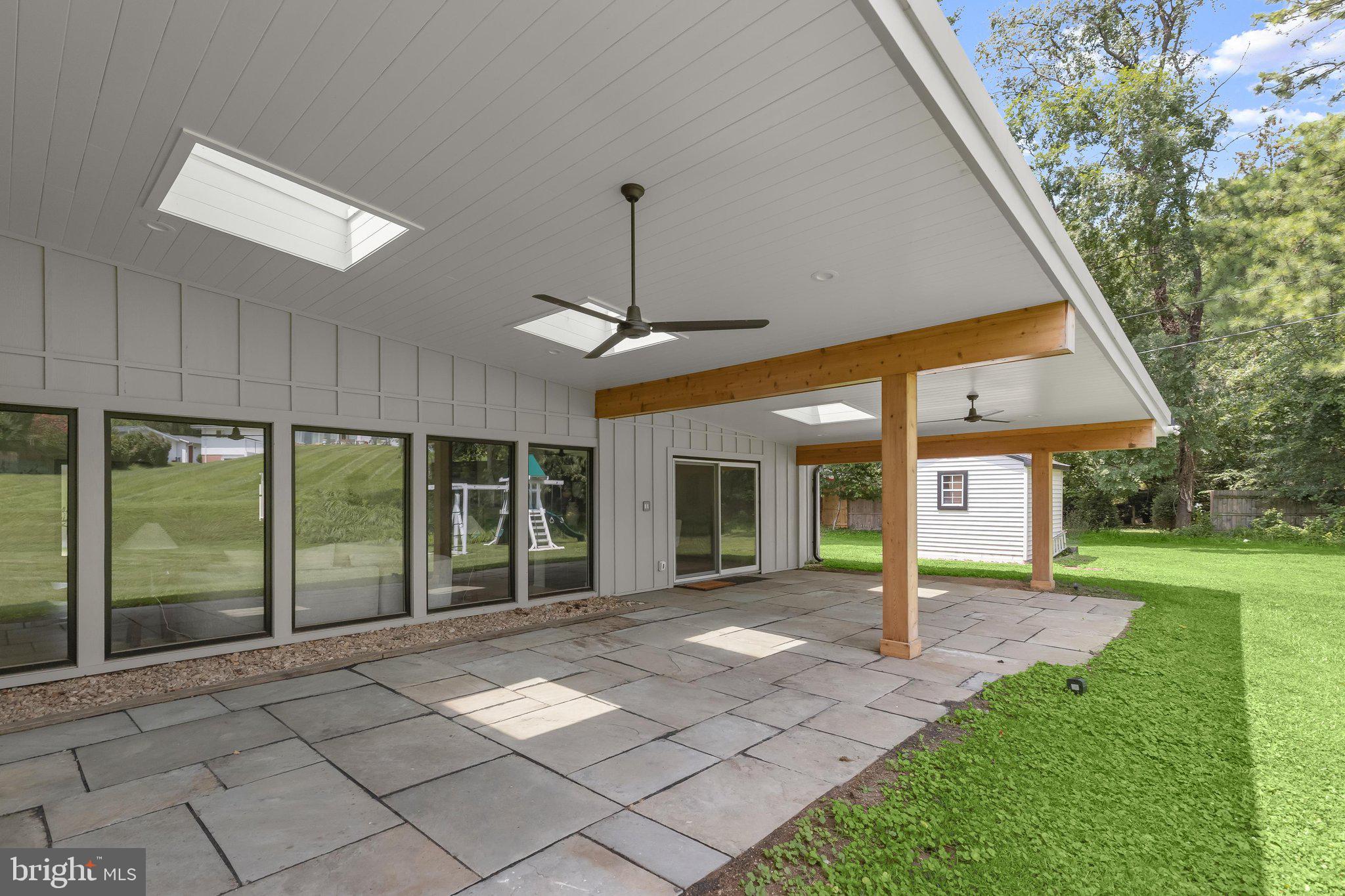DUMBARTON HEIGHTS - Residential
