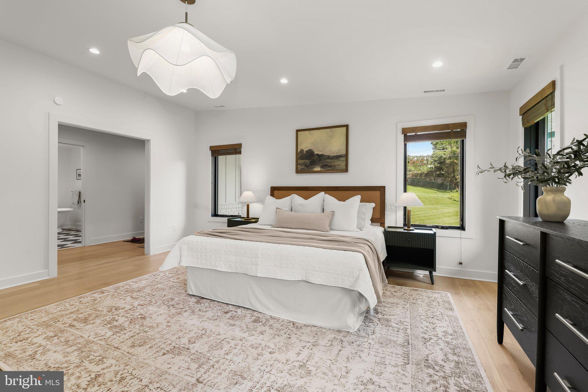DUMBARTON HEIGHTS - Residential