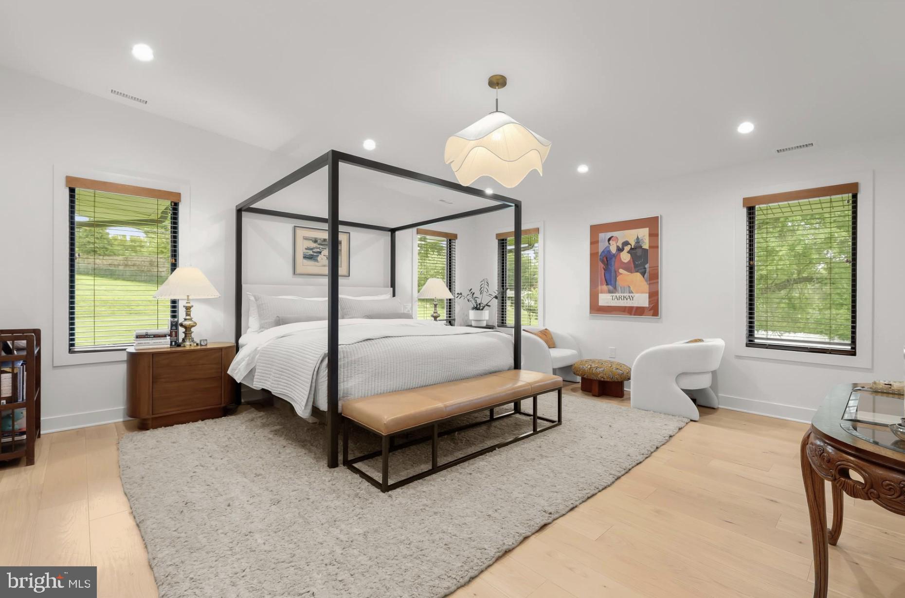 DUMBARTON HEIGHTS - Residential