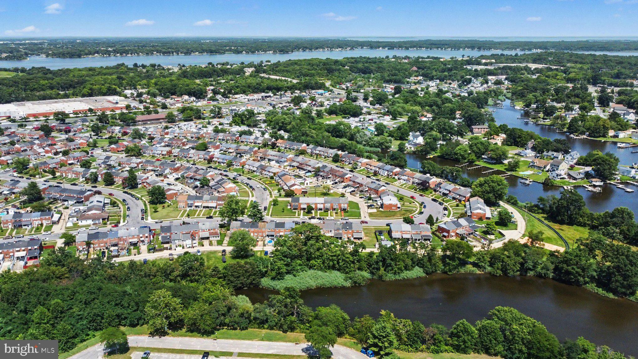 CHARLESMONT - Residential