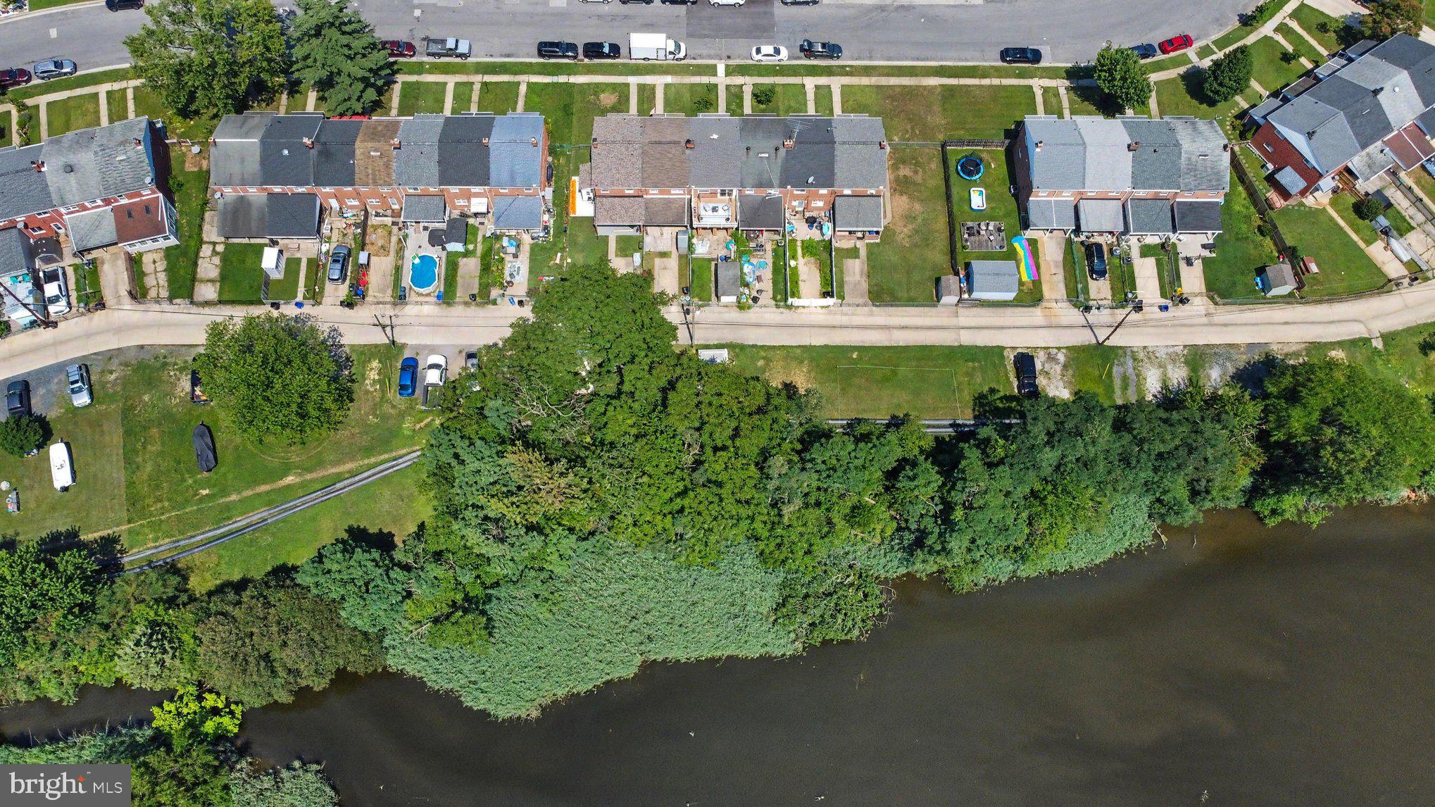 CHARLESMONT - Residential
