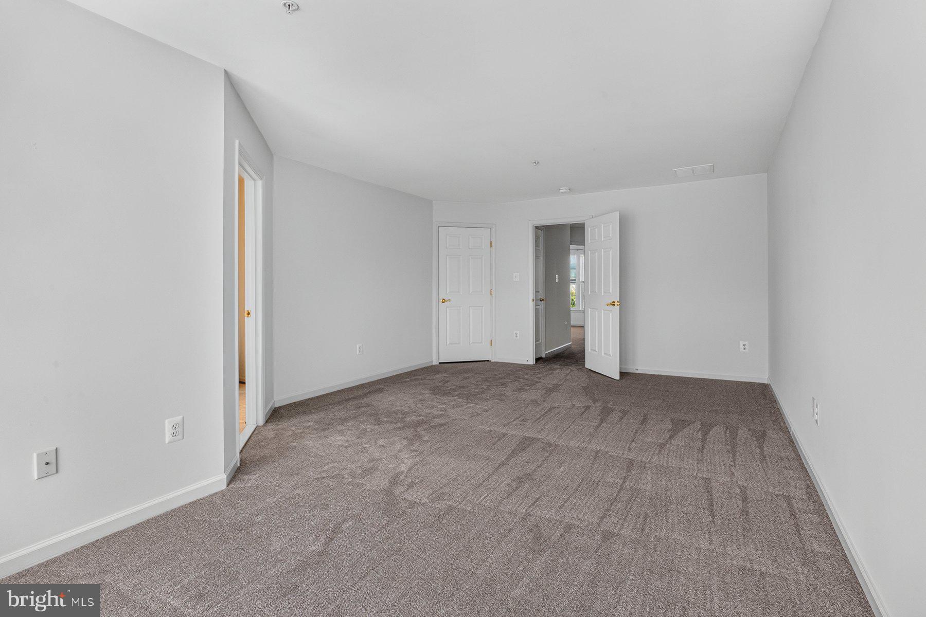 GLENBROOK - Residential