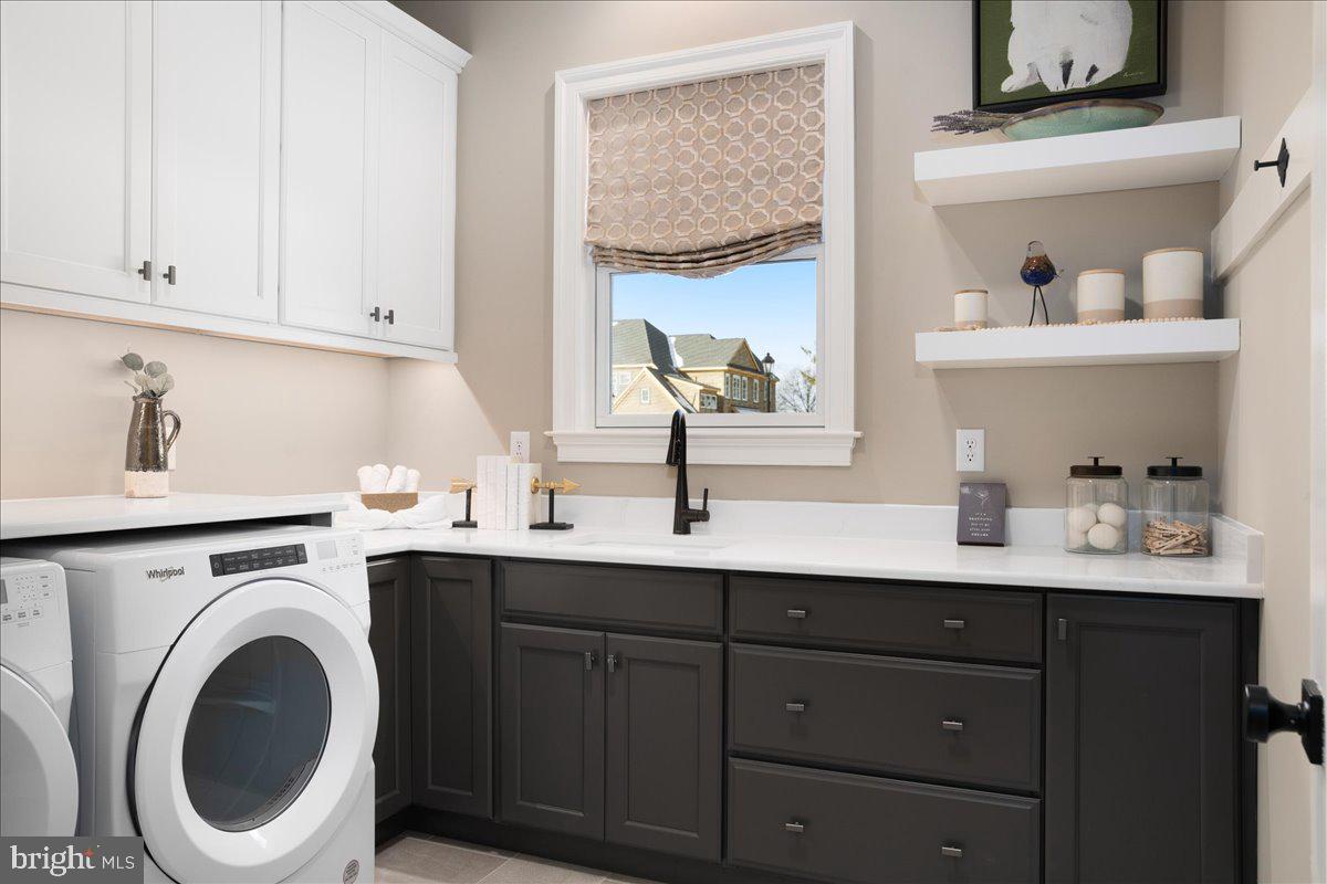 IRONSTONE AT BLUE BELL - Residential