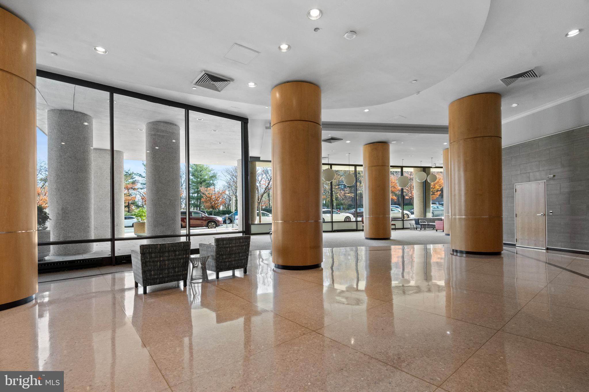 CRYSTAL GATEWAY - Residential