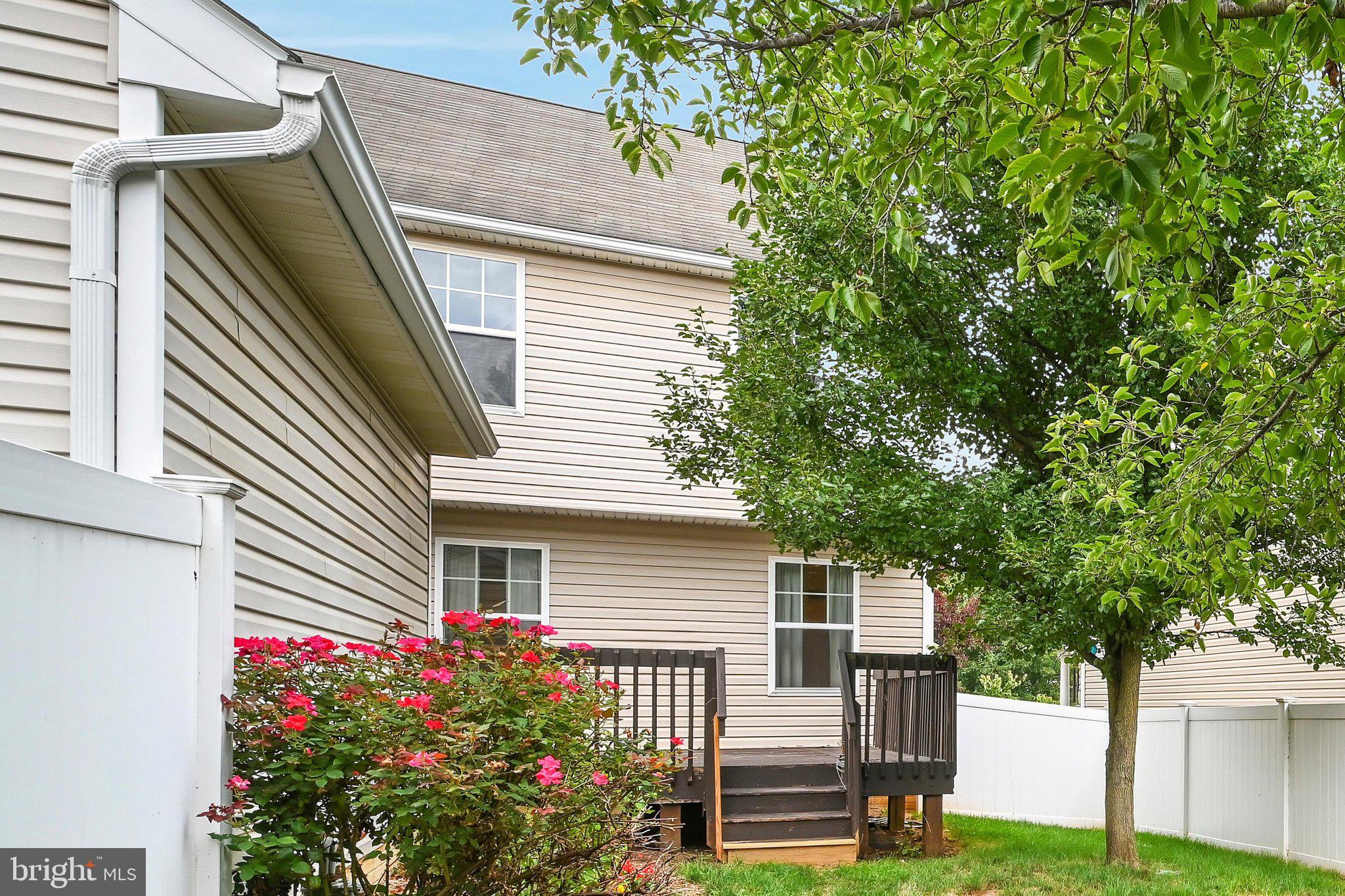 CASTLETON - Residential