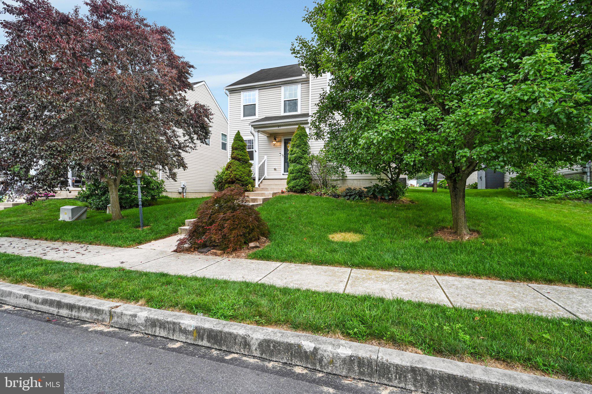 CASTLETON - Residential