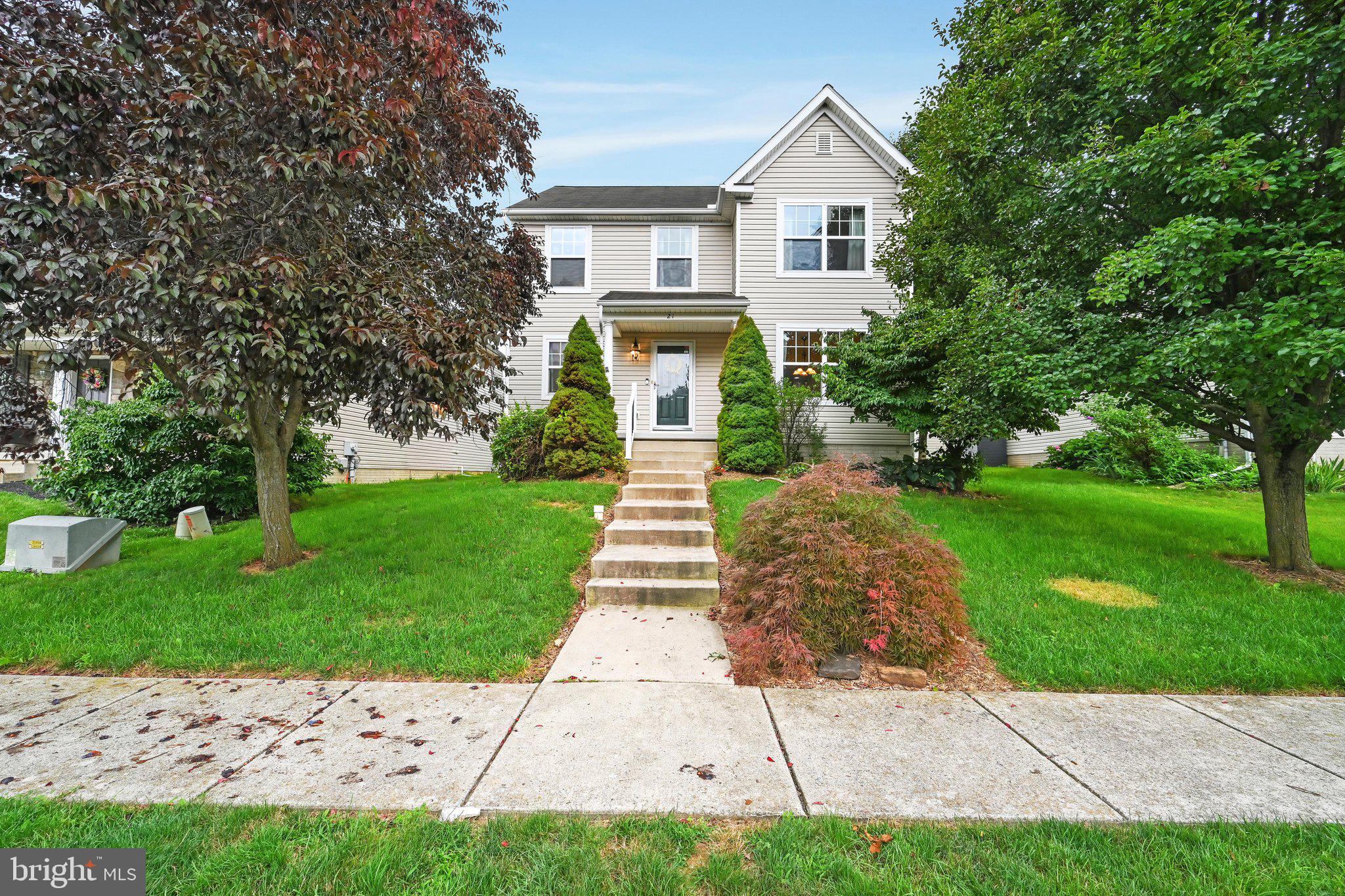 CASTLETON - Residential