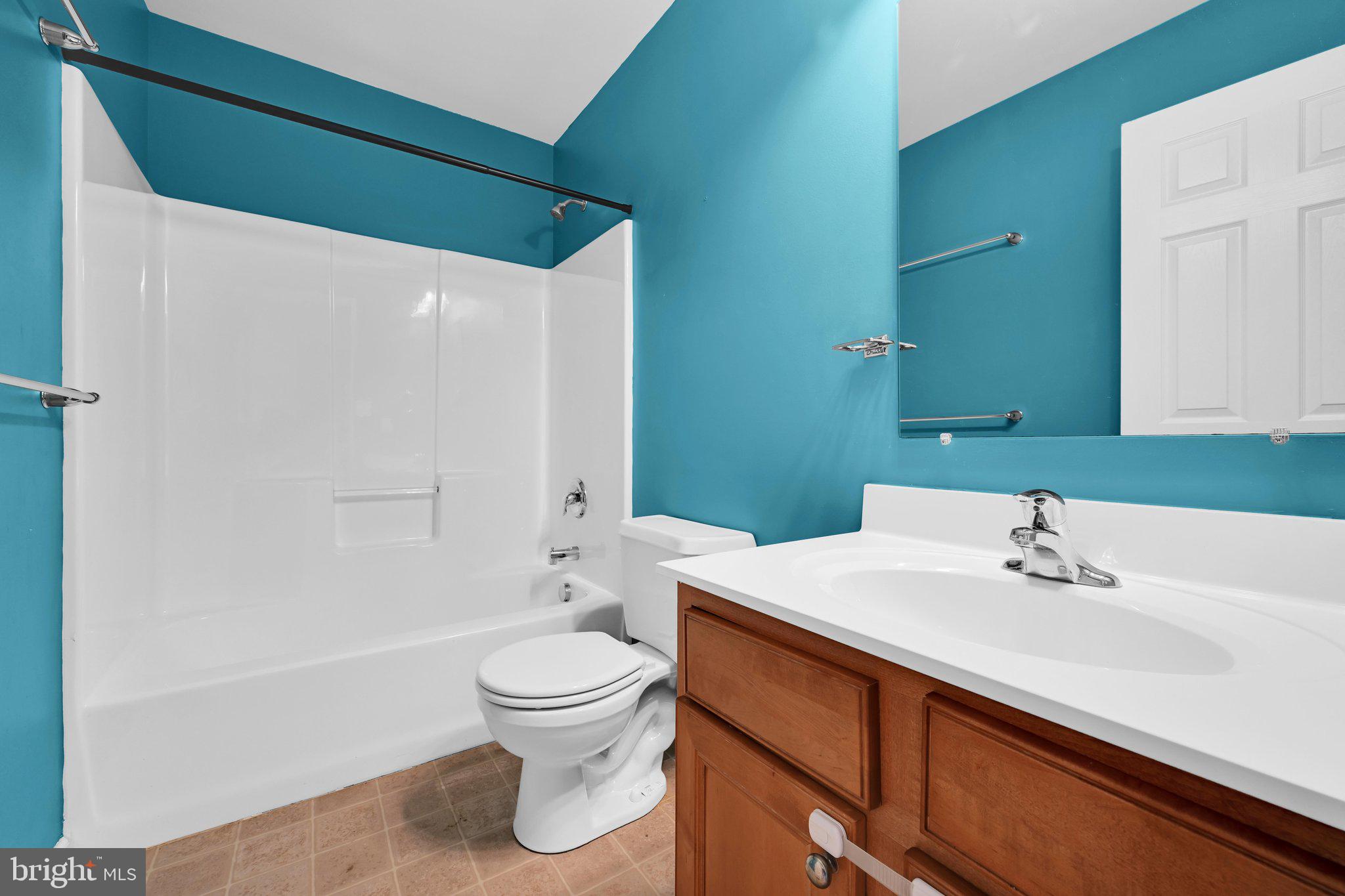 CASTLETON - Residential