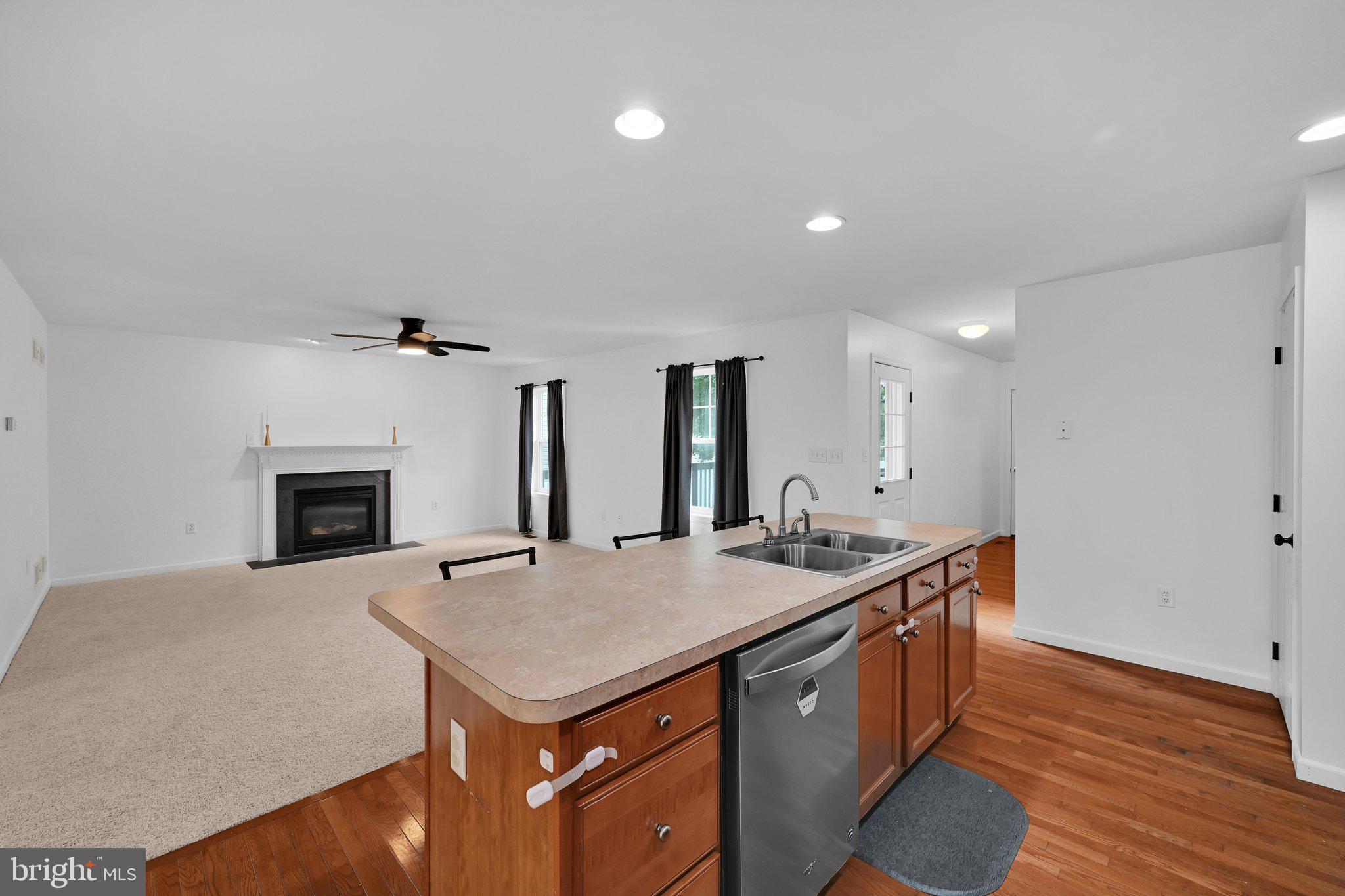 CASTLETON - Residential