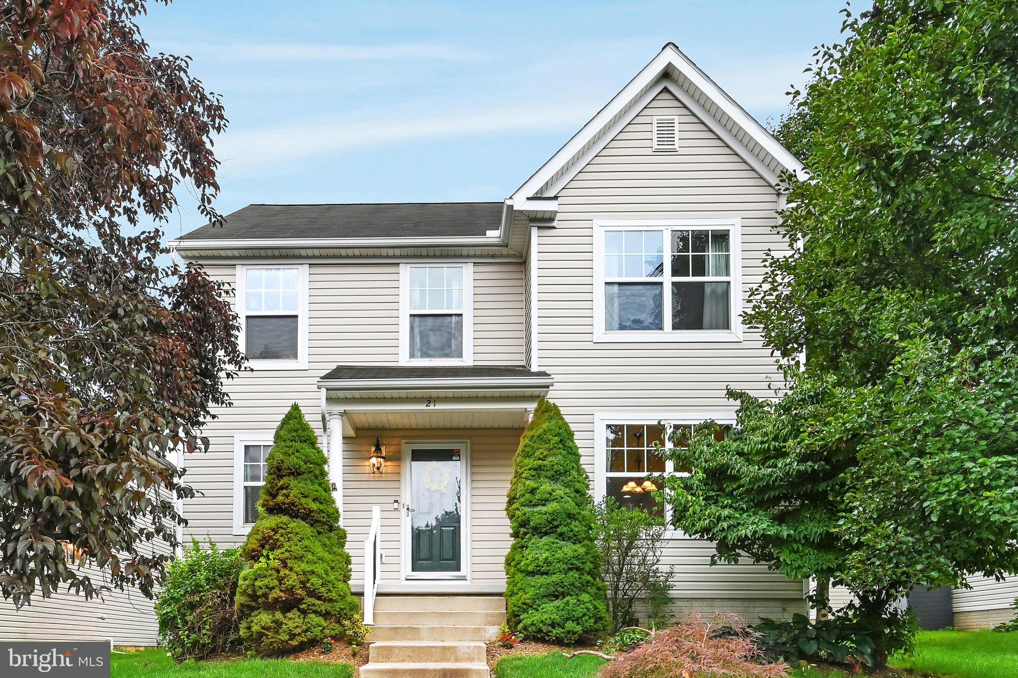 CASTLETON - Residential