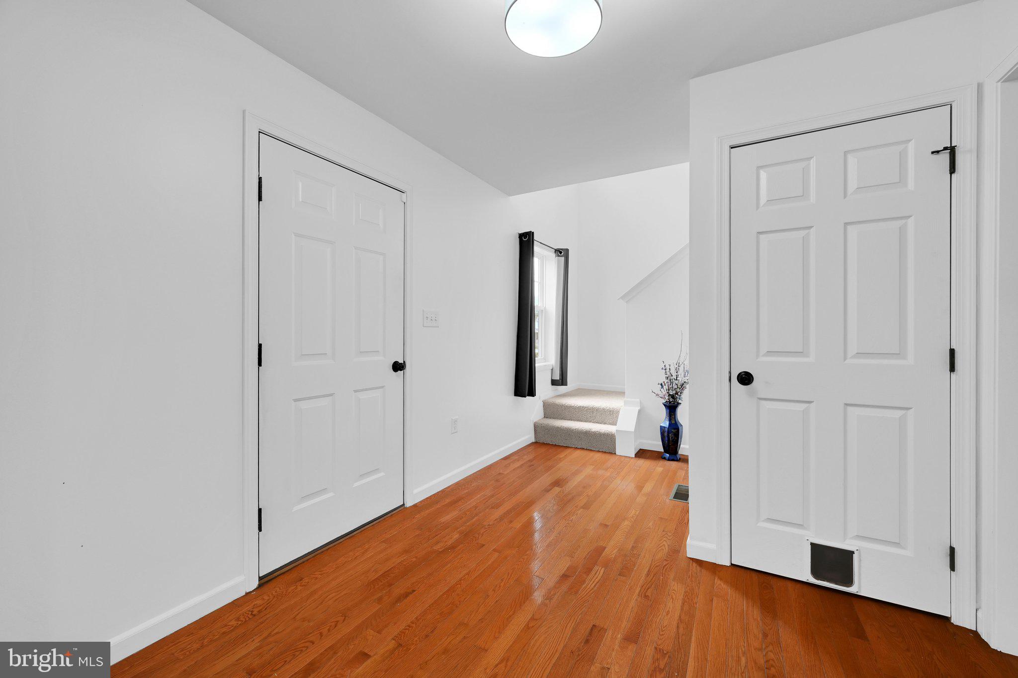 CASTLETON - Residential