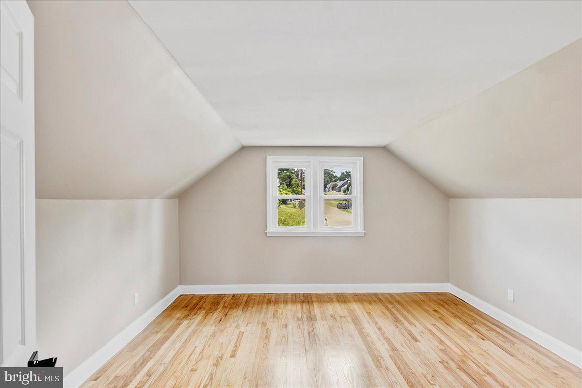 WOODLAWN - Residential