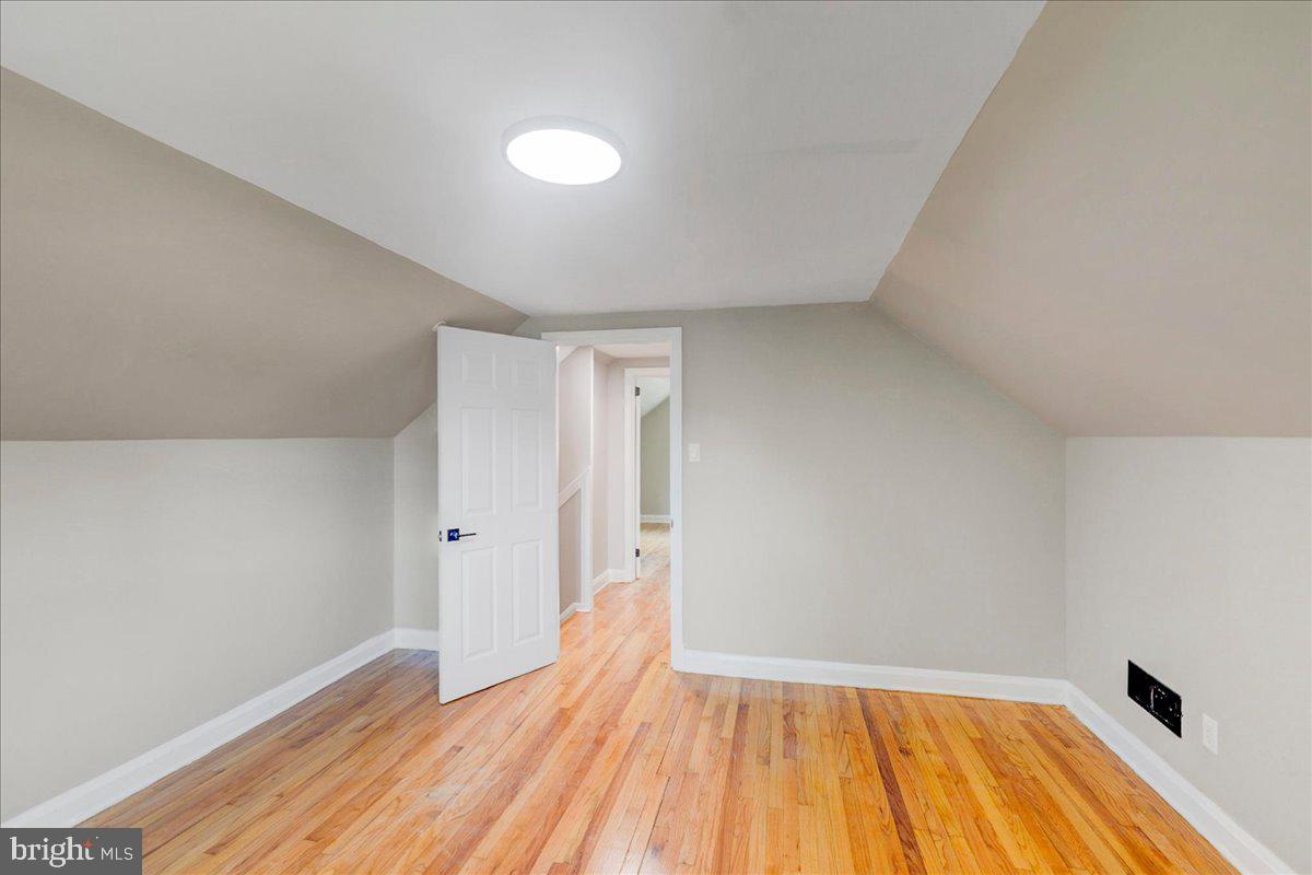 WOODLAWN - Residential