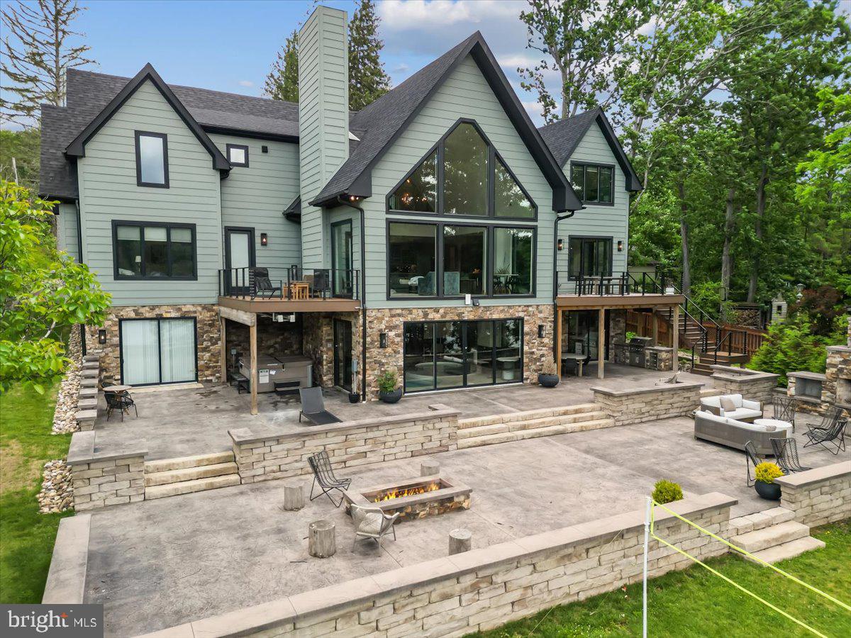 DEEP CREEK LAKE - Residential