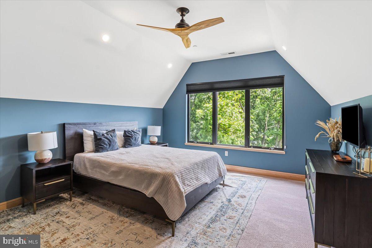 DEEP CREEK LAKE - Residential