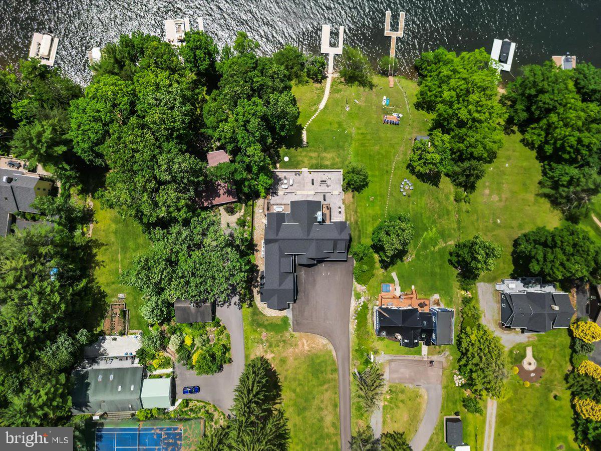 DEEP CREEK LAKE - Residential