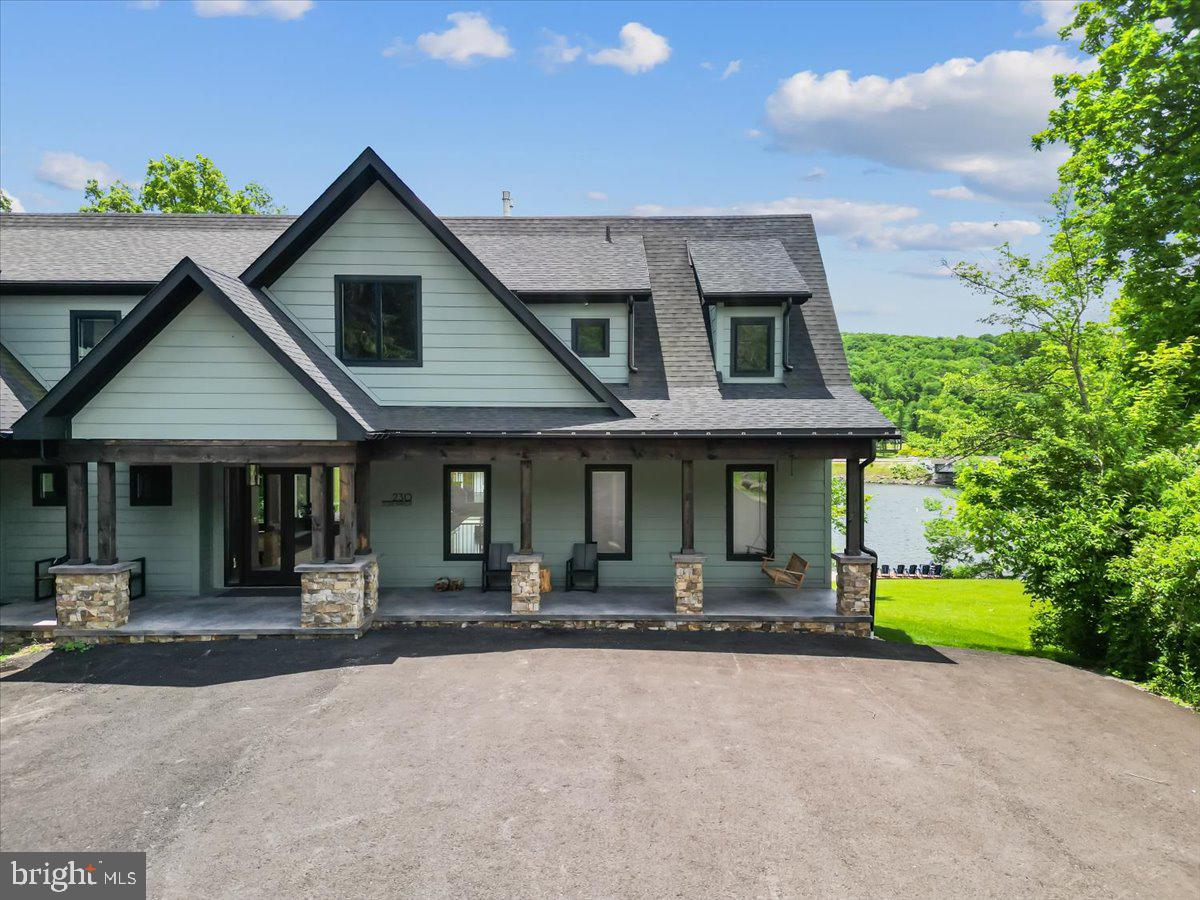 DEEP CREEK LAKE - Residential