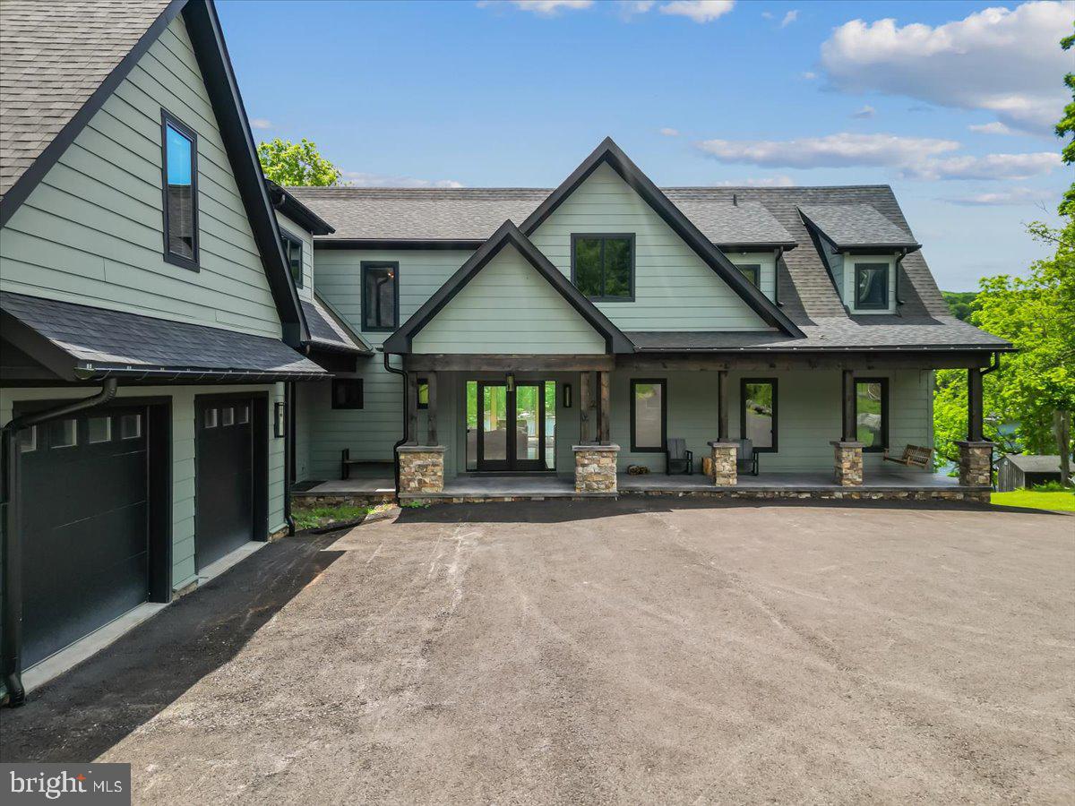 DEEP CREEK LAKE - Residential