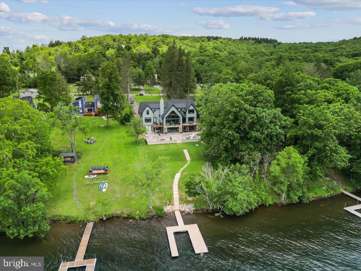 DEEP CREEK LAKE - Residential