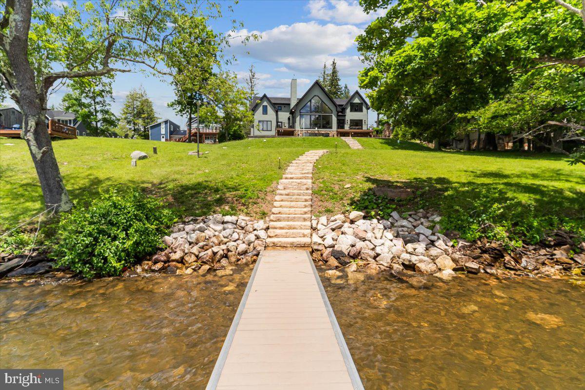 DEEP CREEK LAKE - Residential