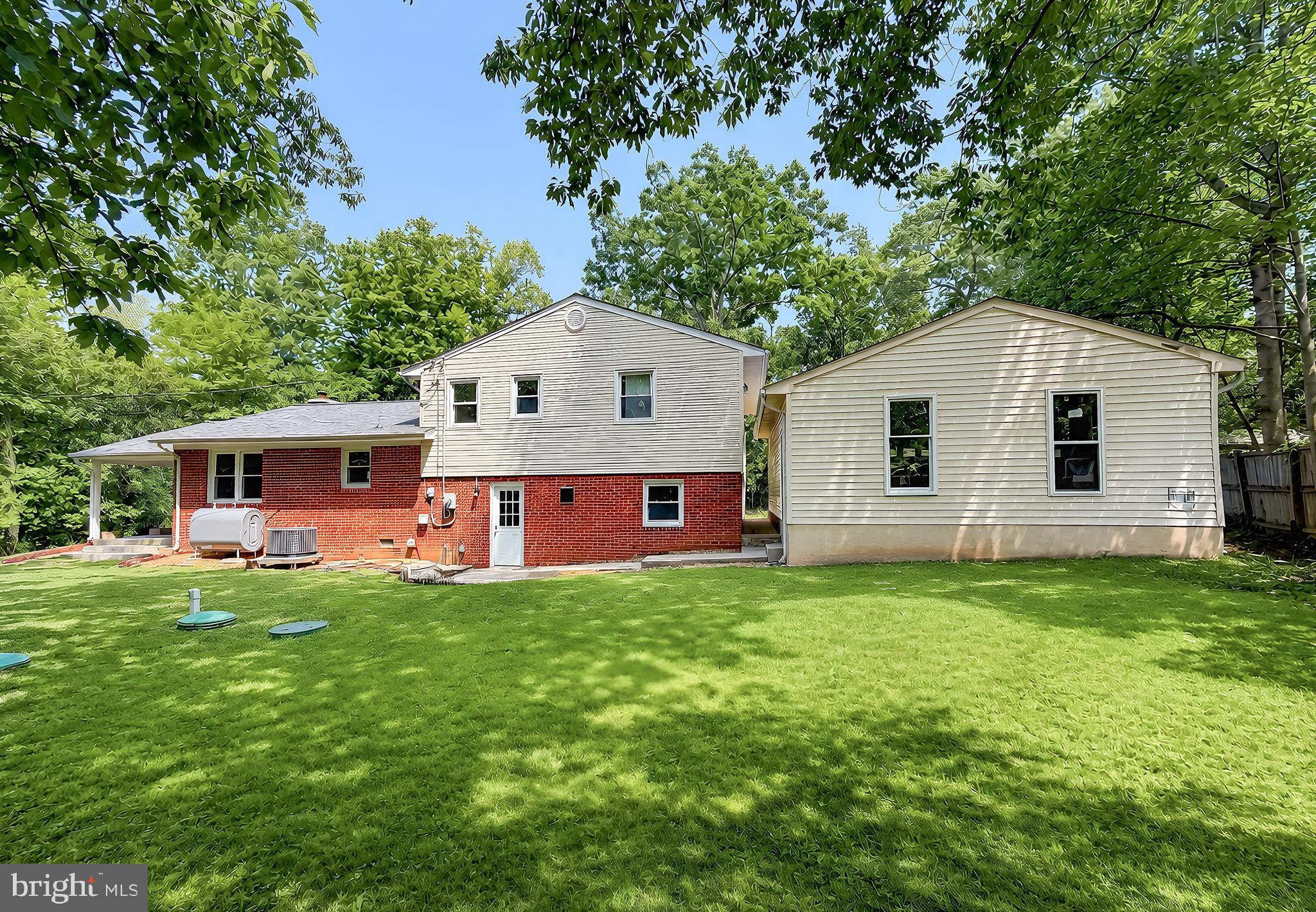 TOWN CREEK - Residential