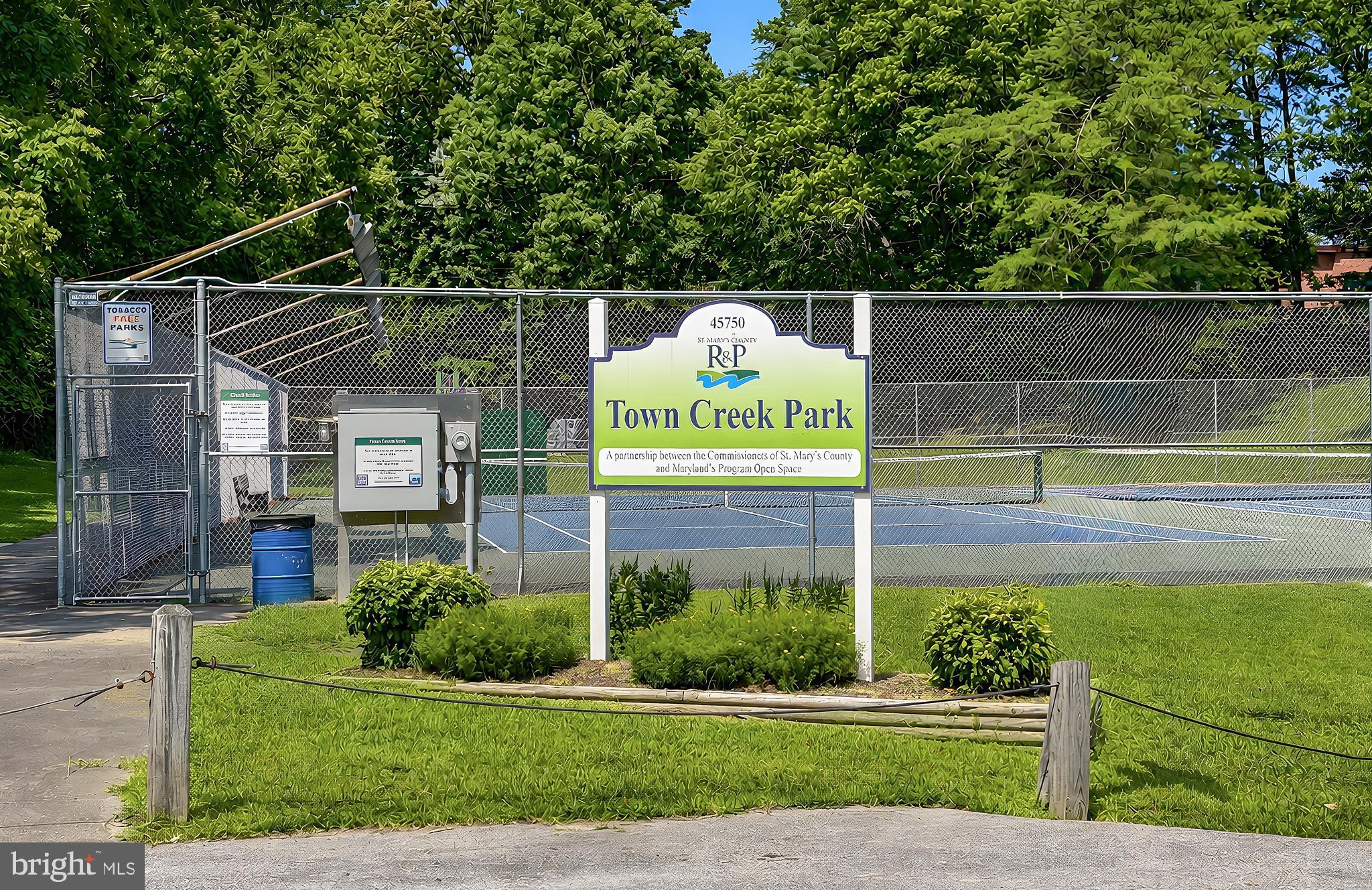TOWN CREEK - Residential