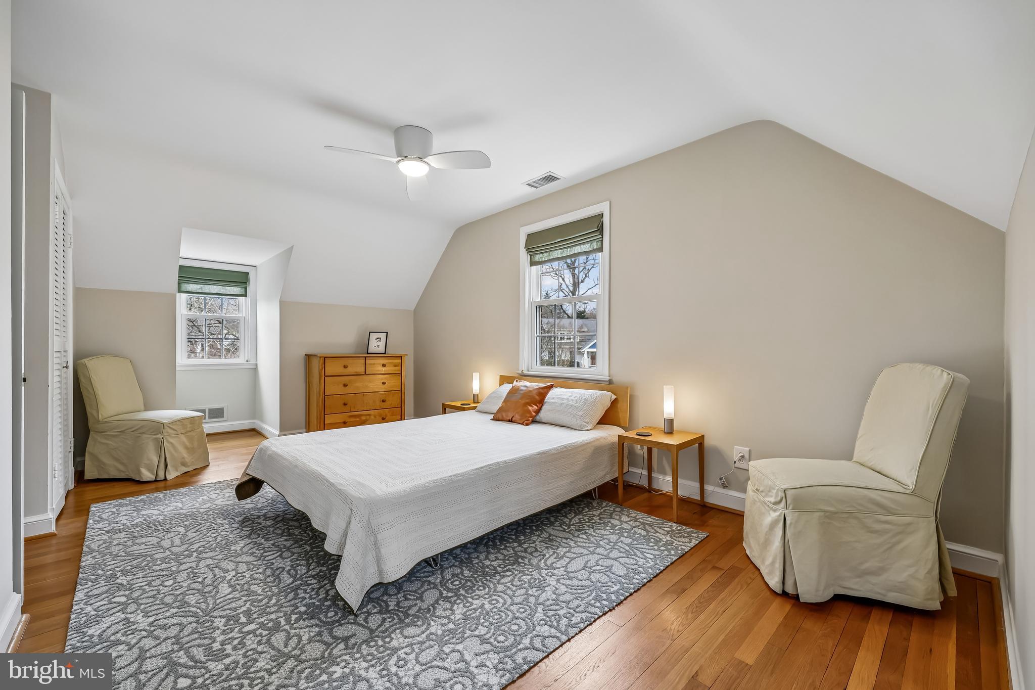 SUMNER - Residential