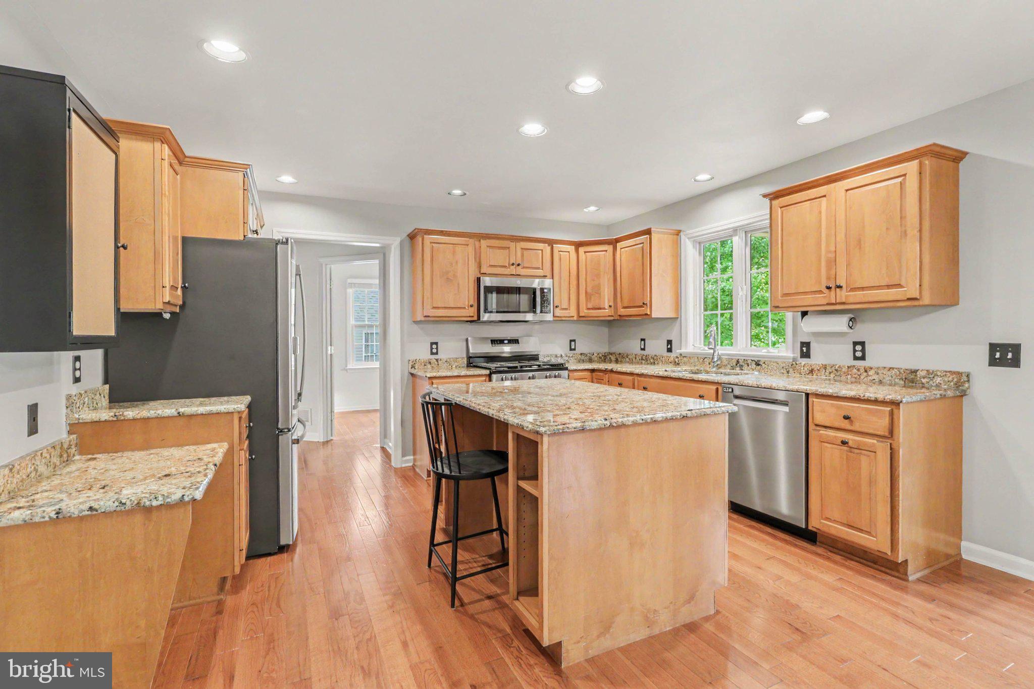 JACOBS CREEK - Residential