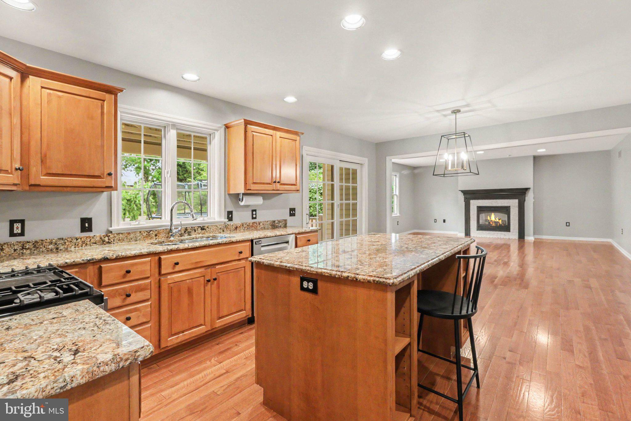 JACOBS CREEK - Residential