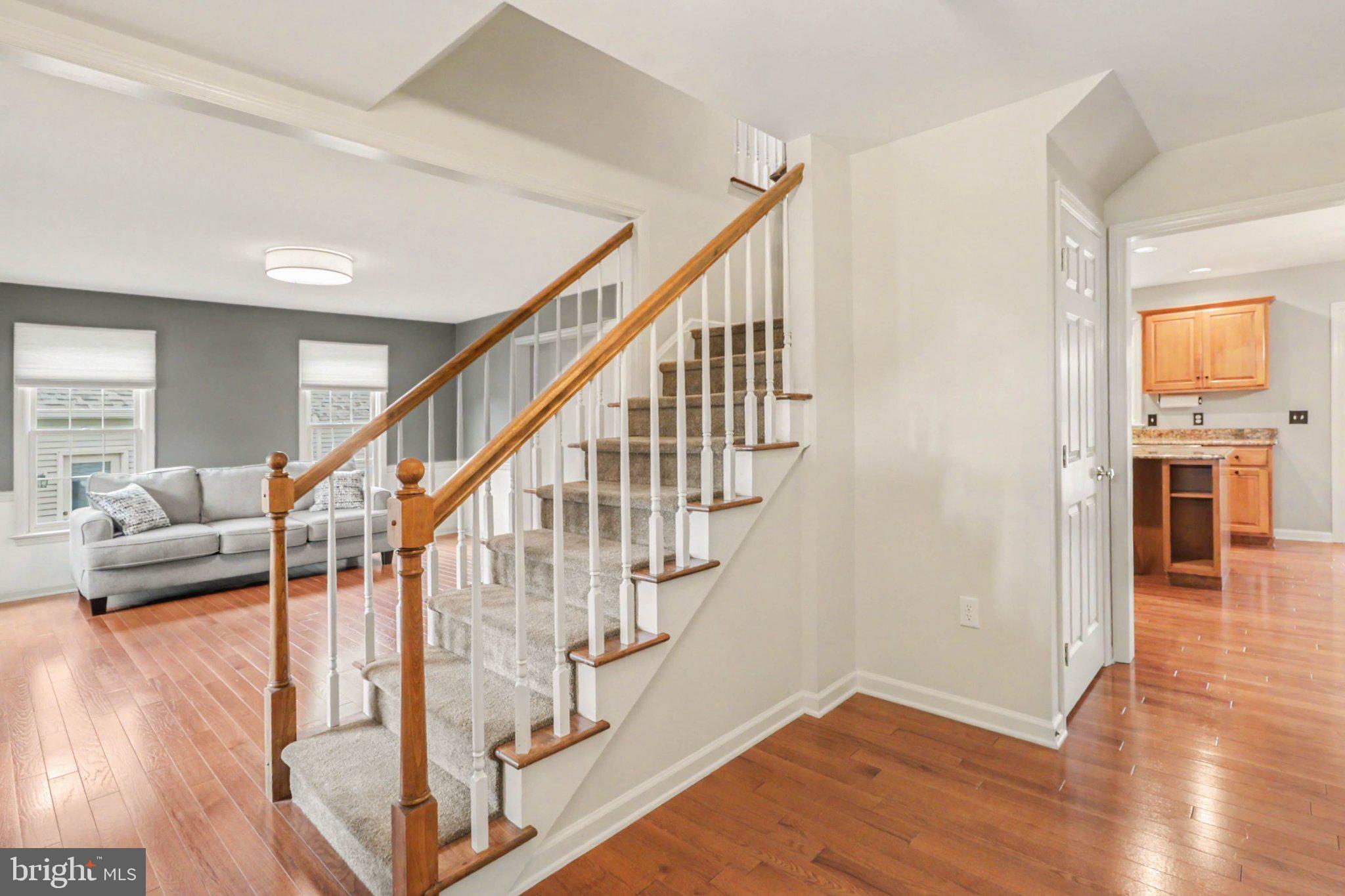 JACOBS CREEK - Residential