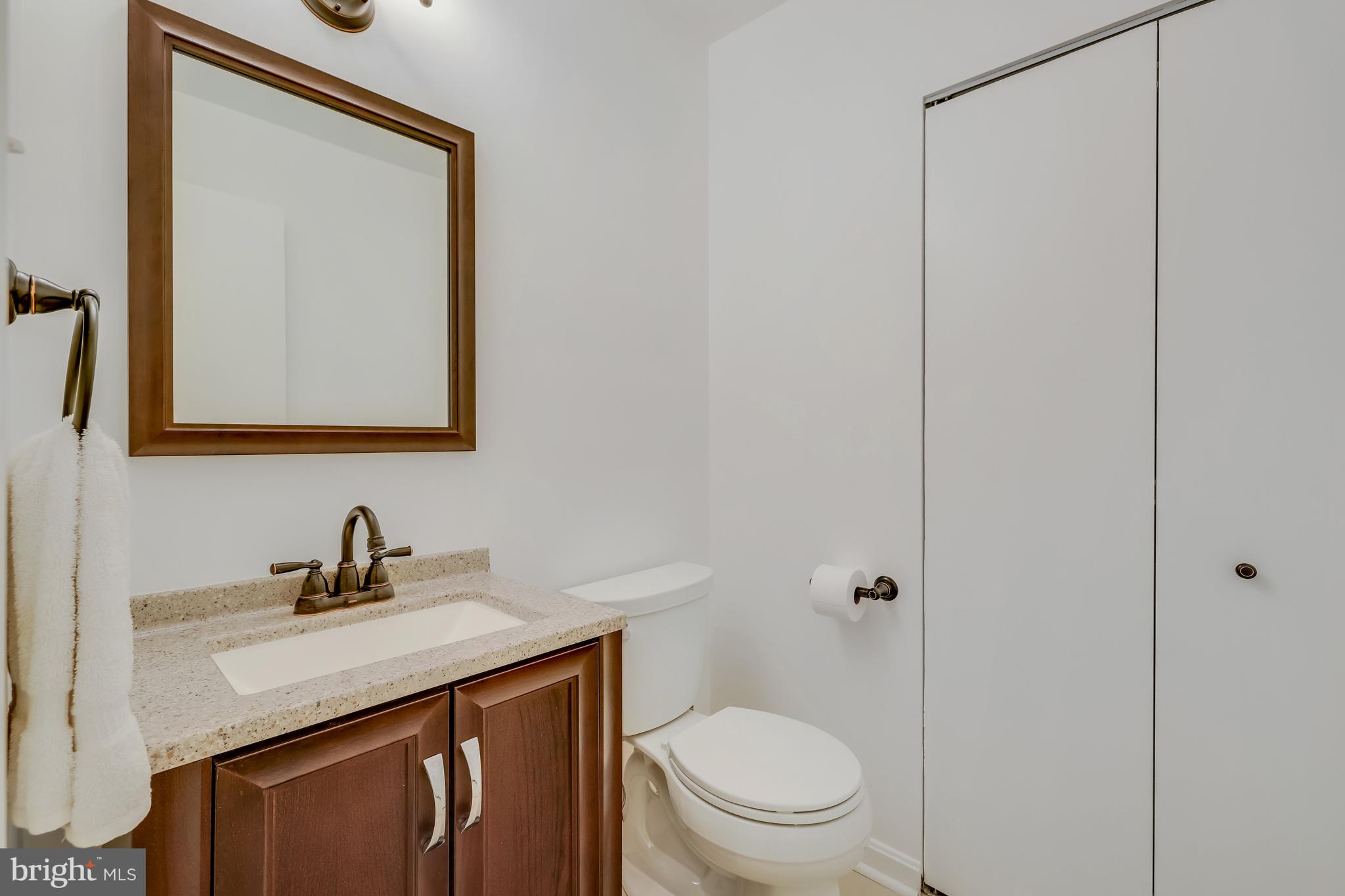 RESTON - Residential