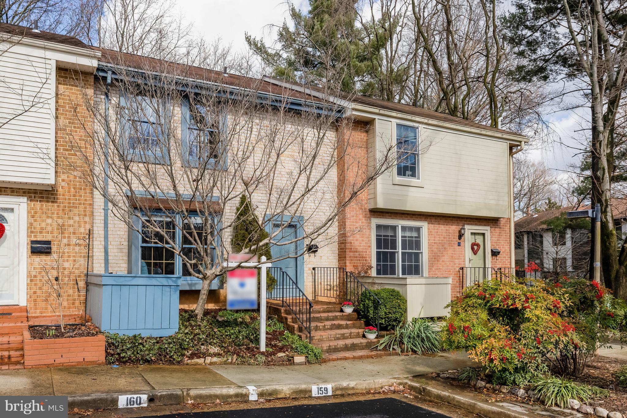 RESTON - Residential