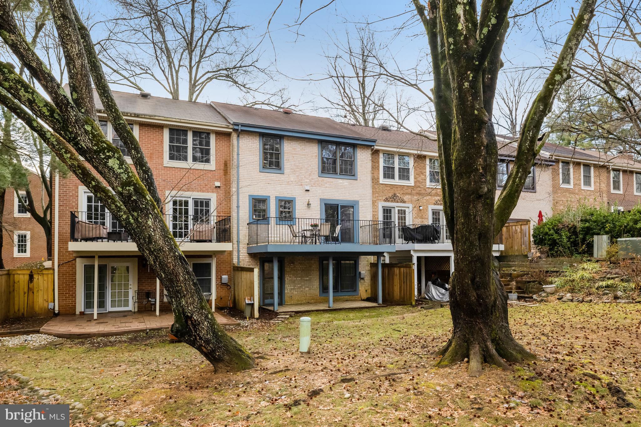 RESTON - Residential