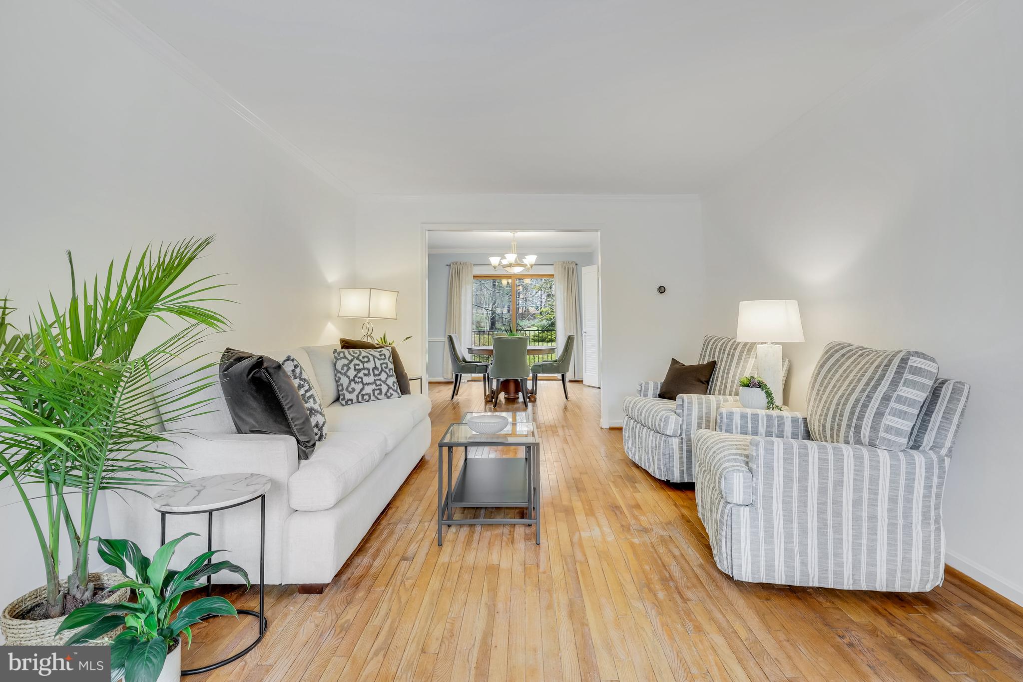 RESTON - Residential