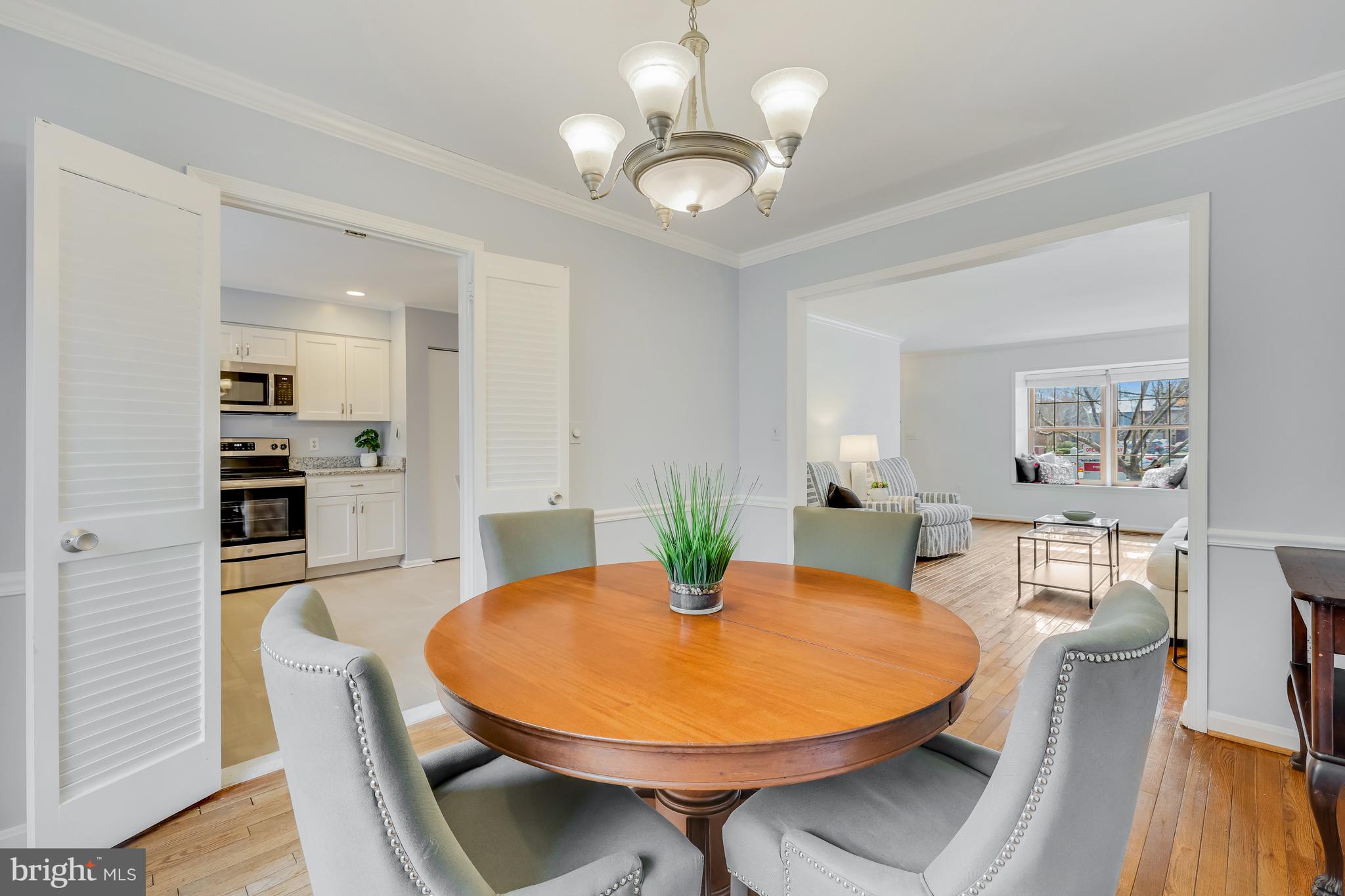 RESTON - Residential