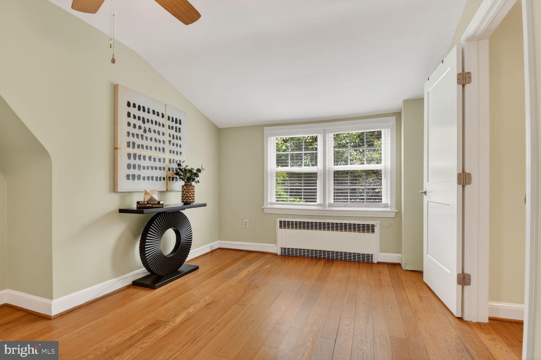 SILVER SPRING - Residential