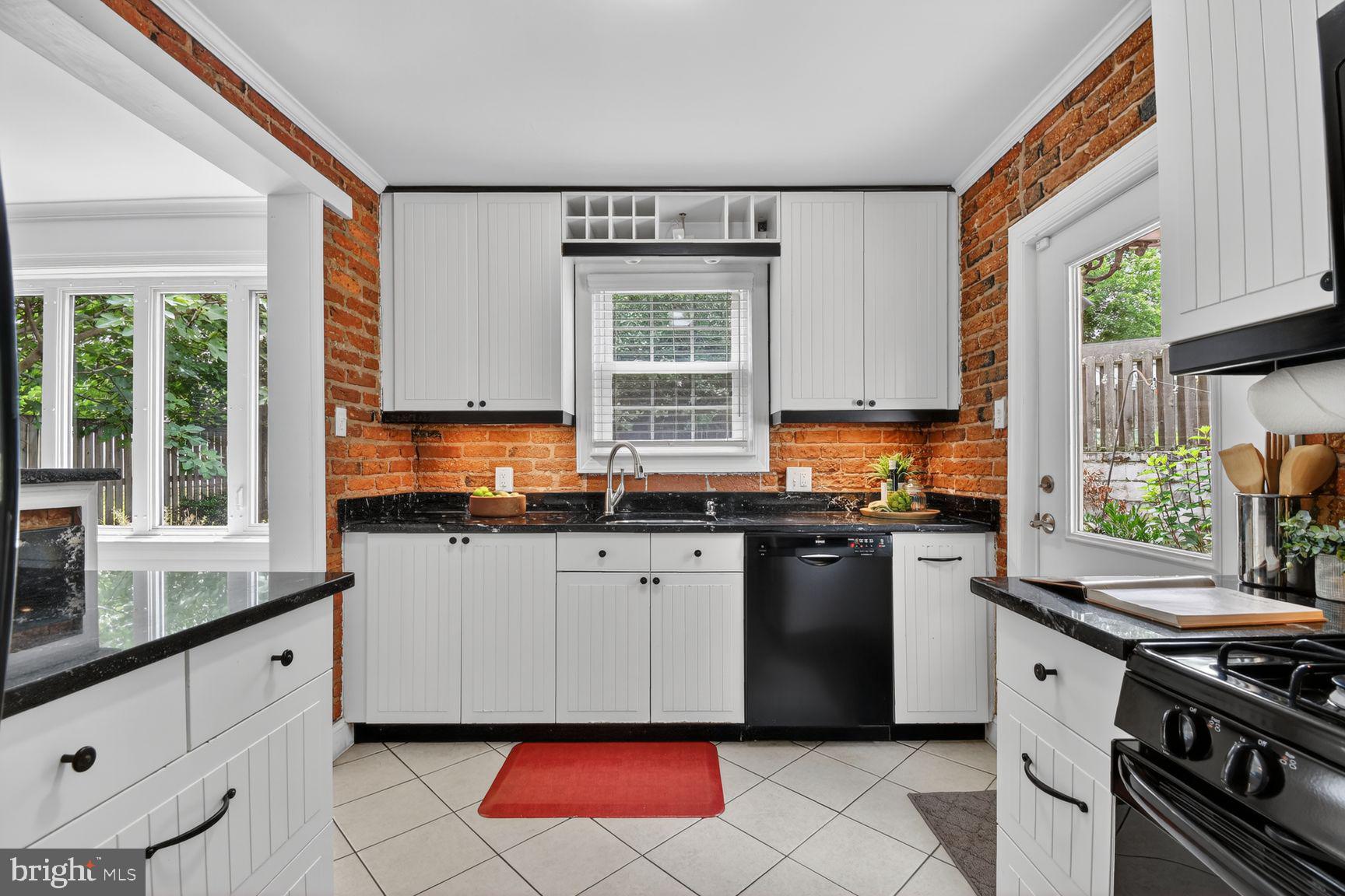 SILVER SPRING - Residential