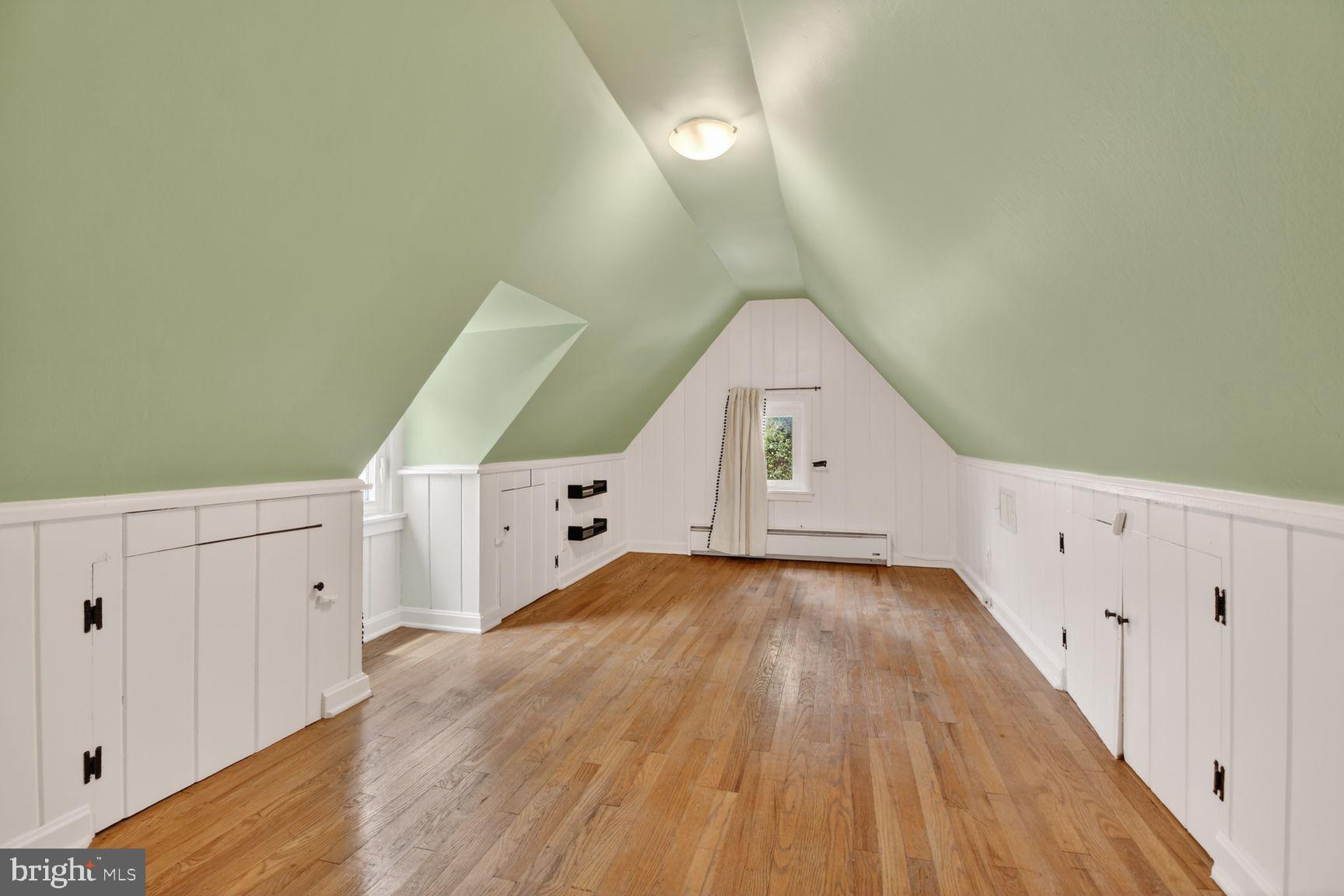 SILVER SPRING - Residential