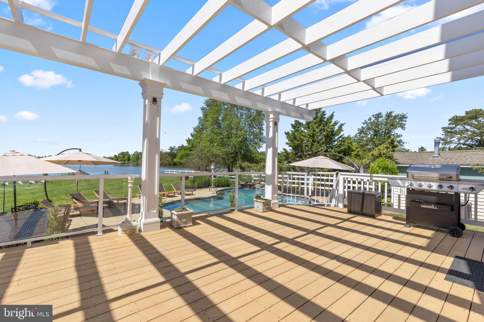 COVE CREEK CLUB - Residential