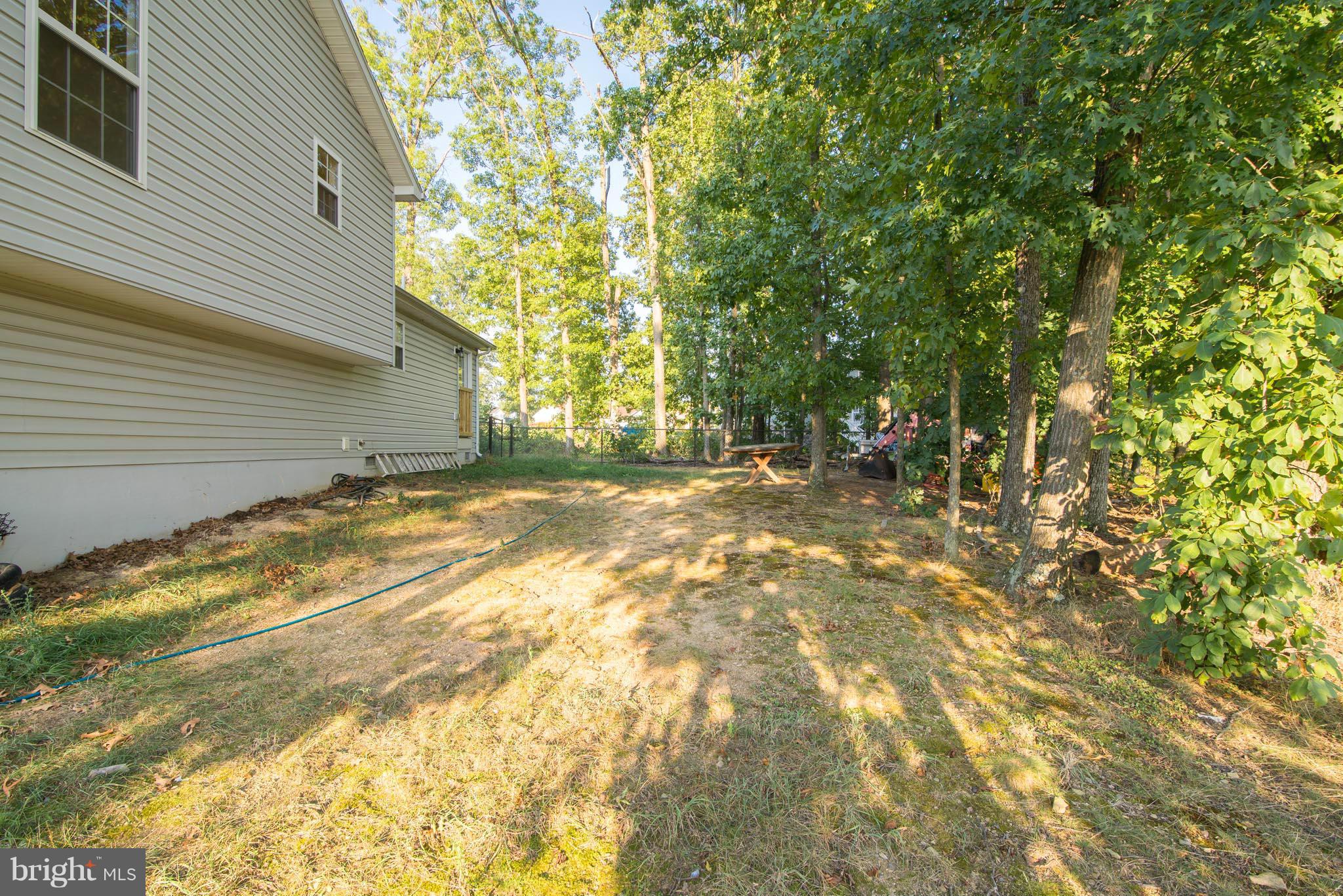 MIDDLE CREEK MANOR - Residential