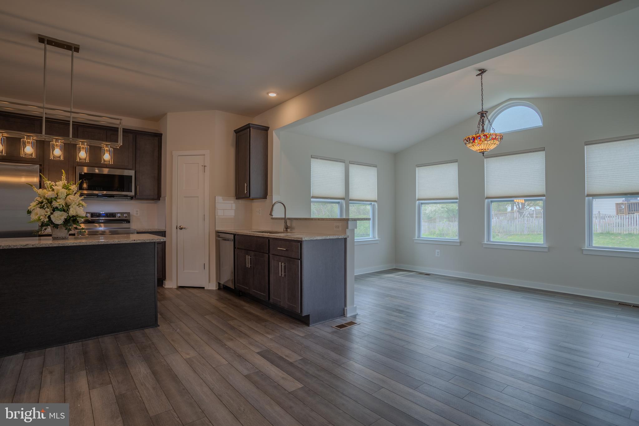 STONEY RIDGE - Residential
