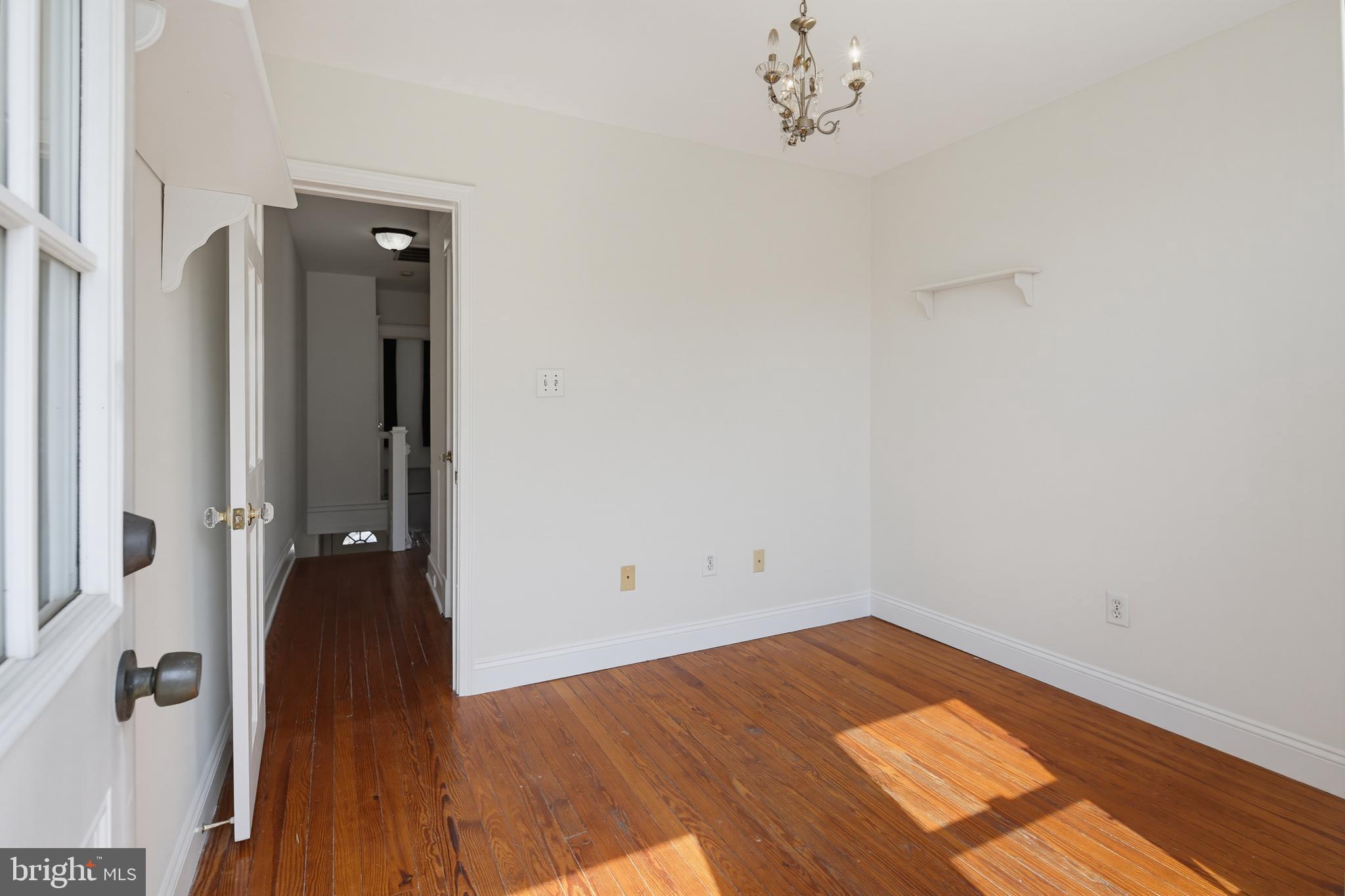 RIVERSIDE PARK - Residential