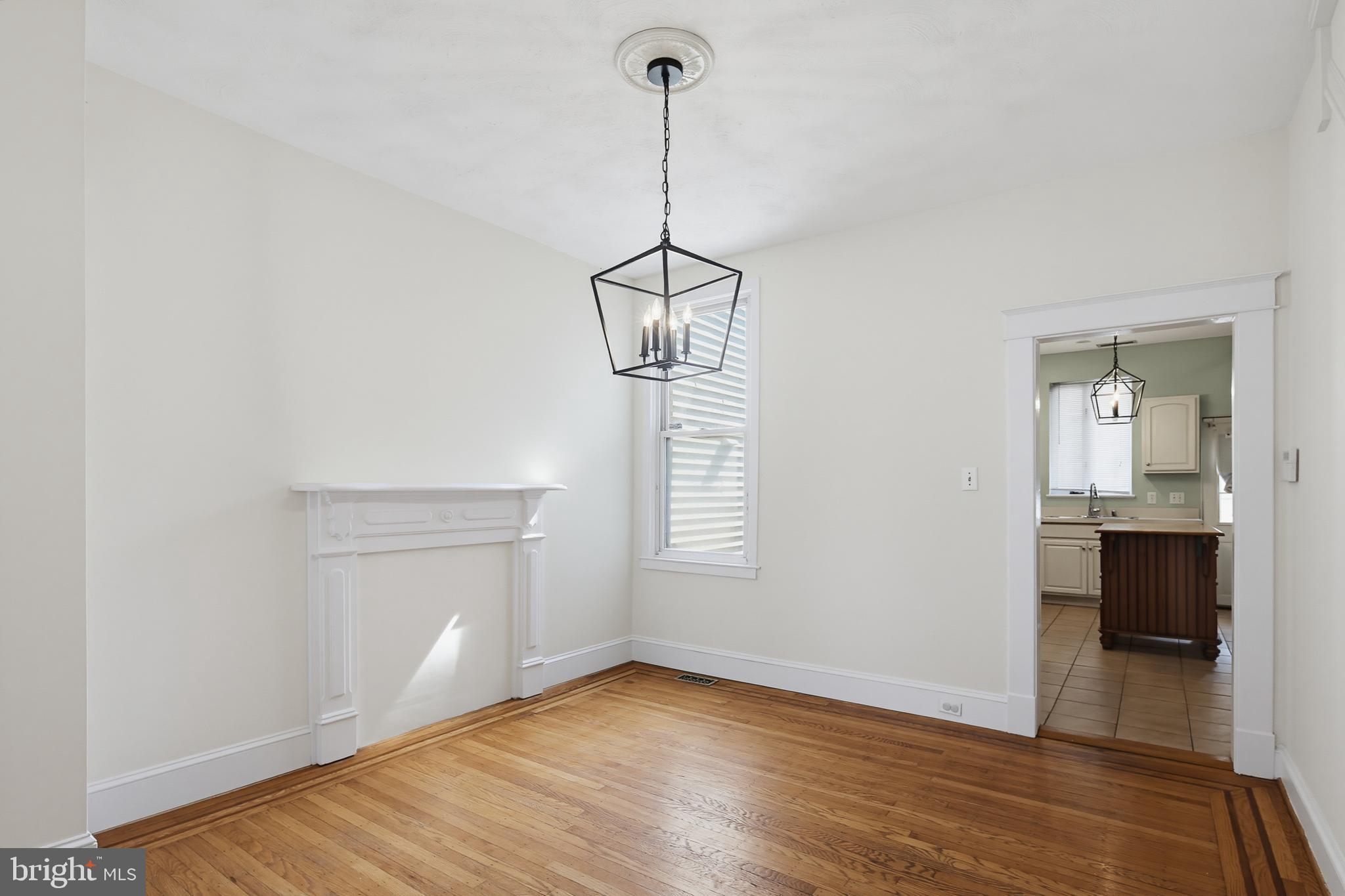RIVERSIDE PARK - Residential