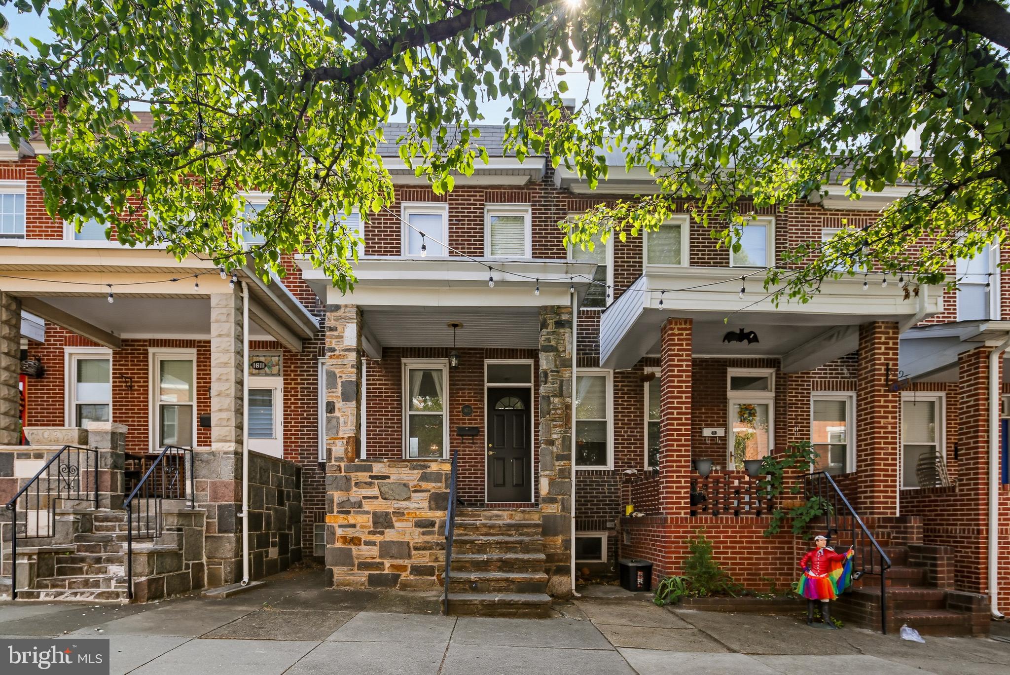 RIVERSIDE PARK - Residential