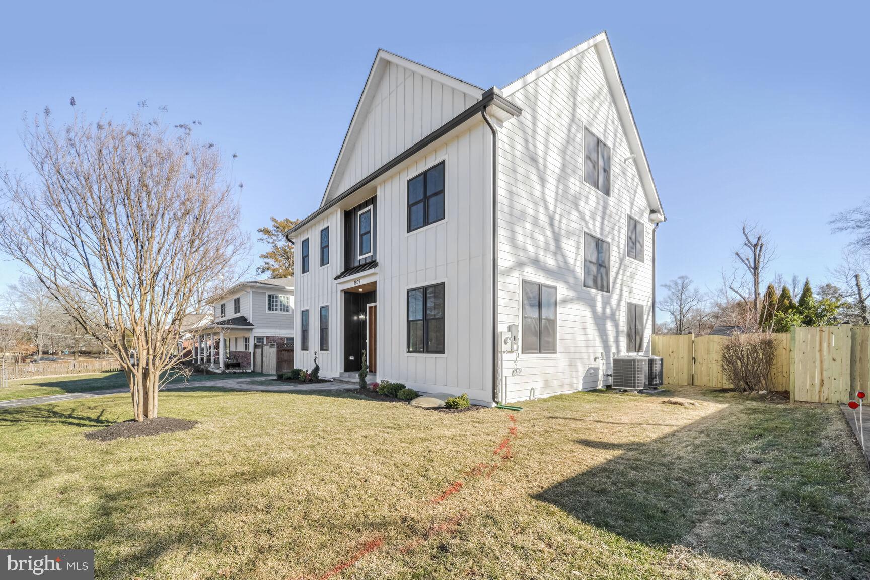 HOLLIN HALL VILLAGE - Residential