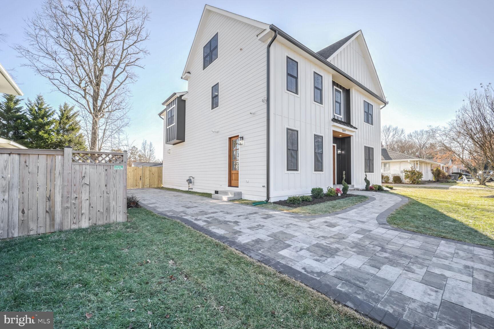 HOLLIN HALL VILLAGE - Residential