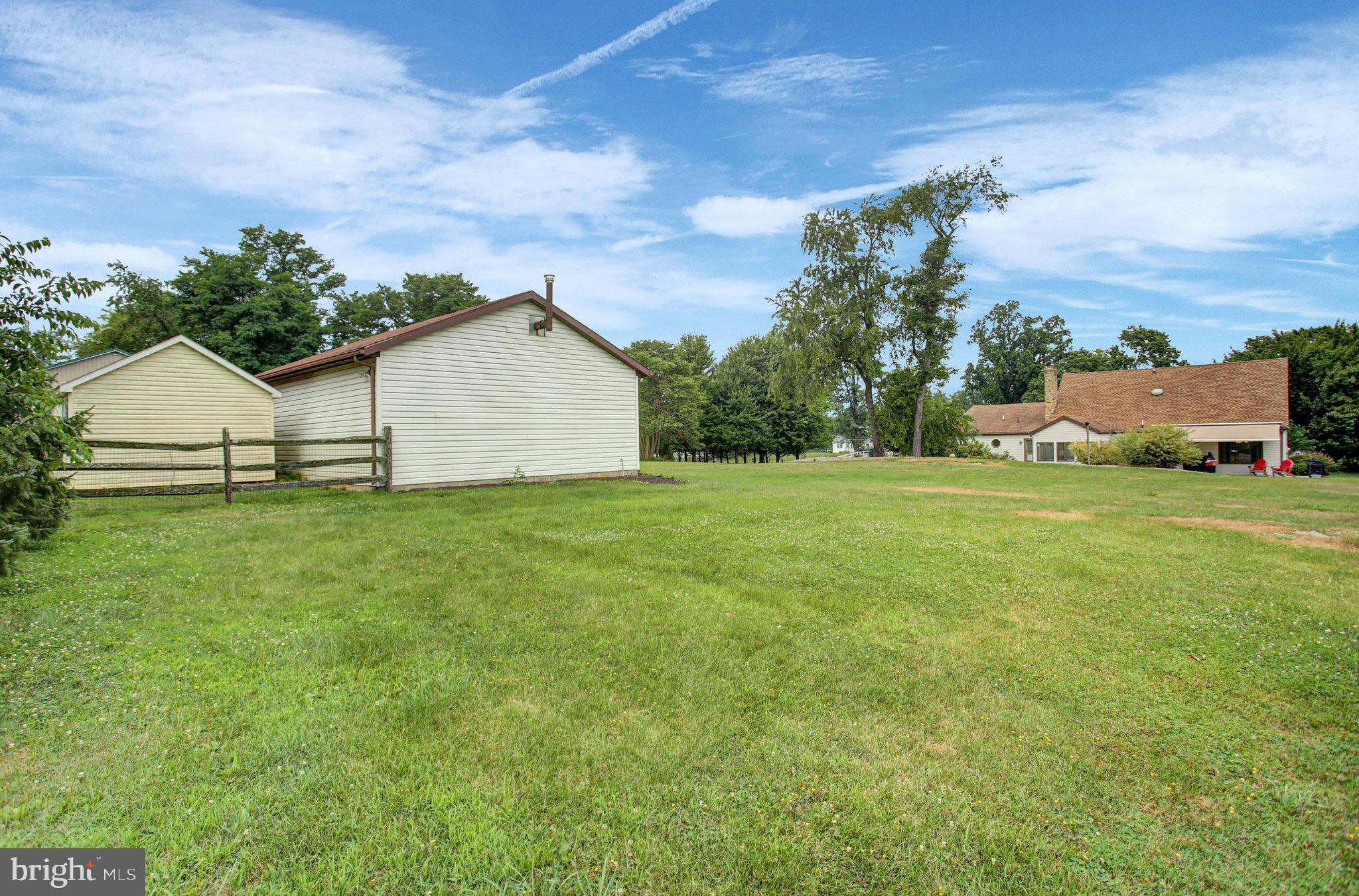 WINDSOR RIDGE - Residential