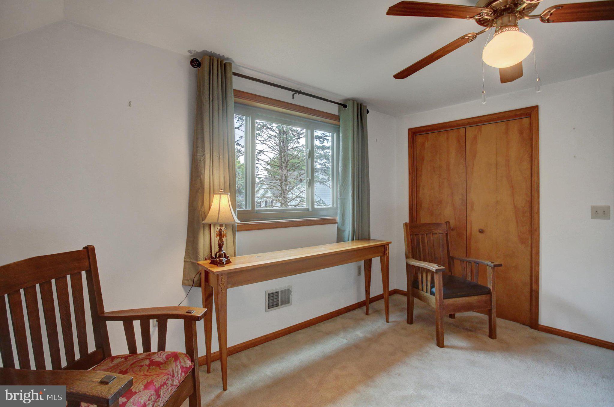 WINDSOR RIDGE - Residential
